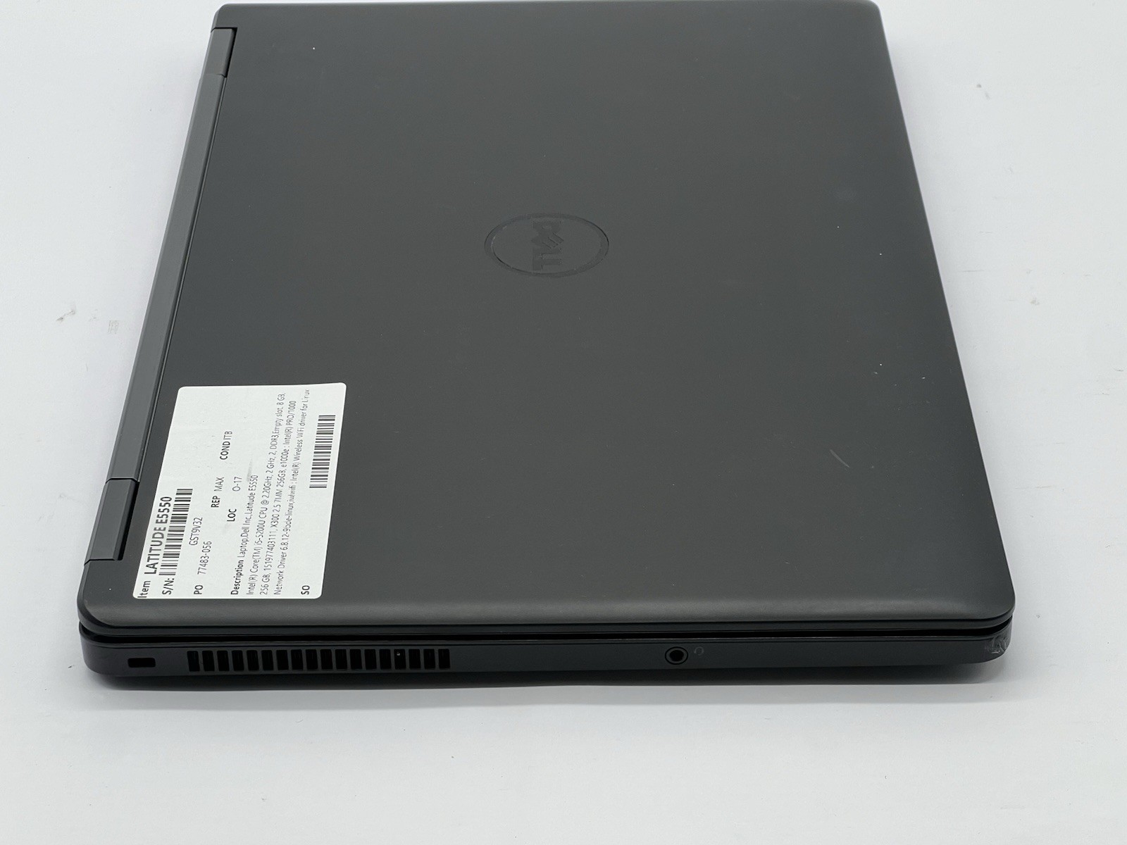 Dell Latitude E5550, i5-5200U CPU @ 2.20GHz, 8GB RAM, 256GB SSD-No OS/Charger