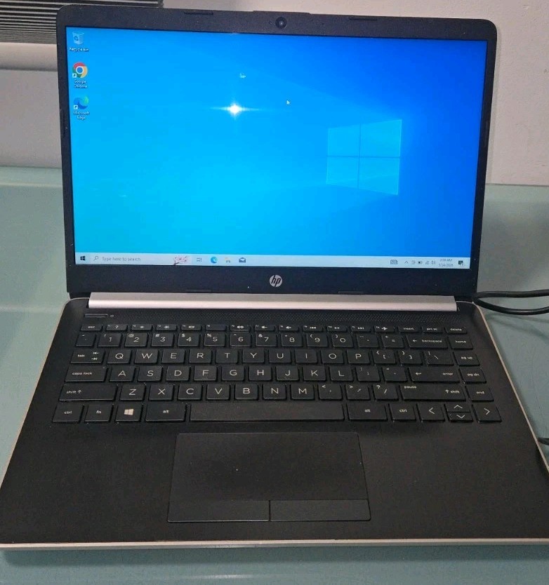 HP Notebook 14-cf0013dx 14″ Laptop Core i3-8130U @2.20GHz 8GB RAM, 1TB HDD, READ