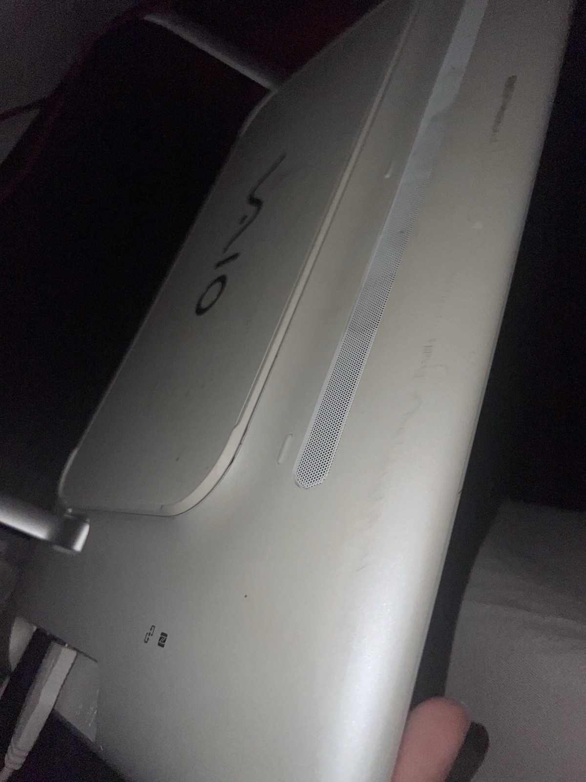 Sony VAIO SVJ202A11L 20″ AIO – i5-3317U CPU 4GB RAM 750GB HDD Win10Pro