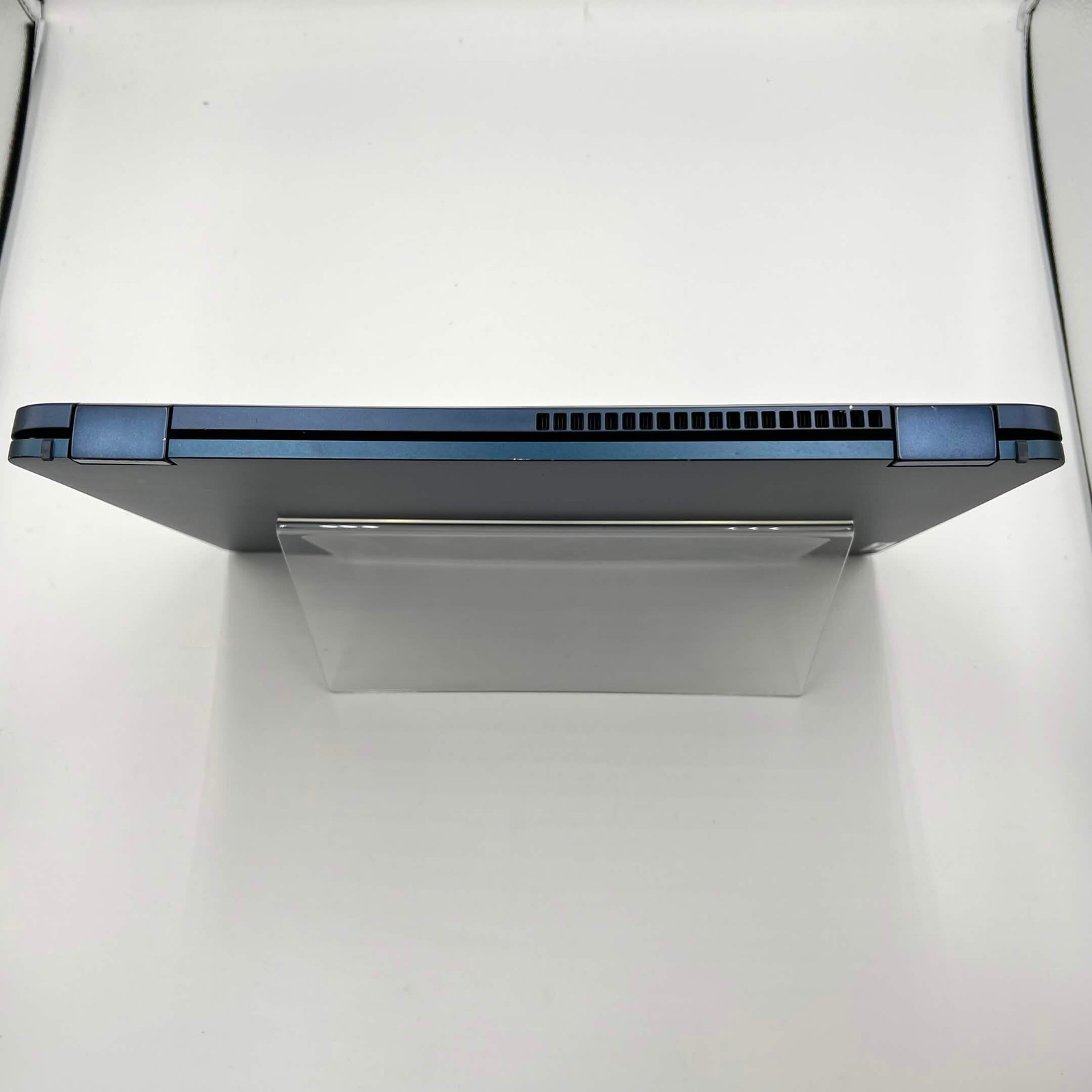 Lenovo IdeaPad Flex 5 14IRU8 14″ i5-1335U 1.3GHz 8GB RAM 512GB SSD Read