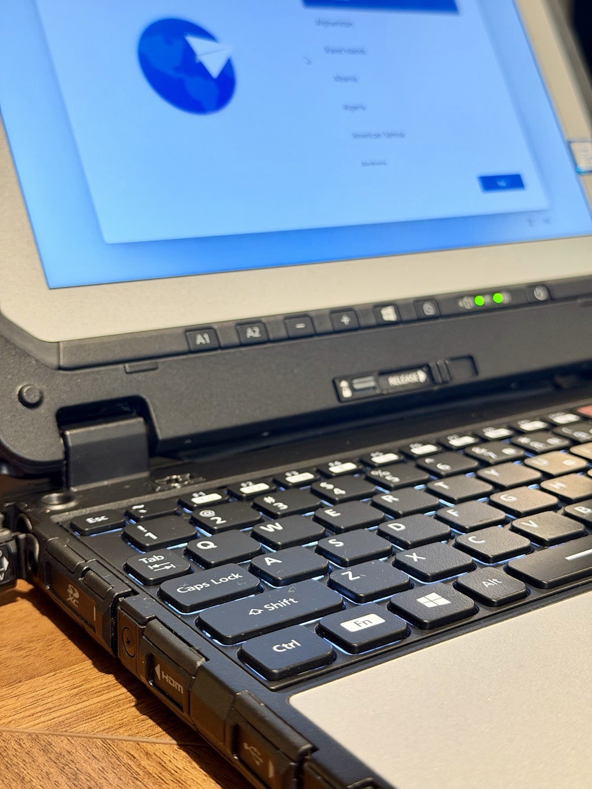 Panasonic Toughbook CF20 Core i5 7Y57 1.20GHz 8GB RAM 512GB SSD Win 11 Pro