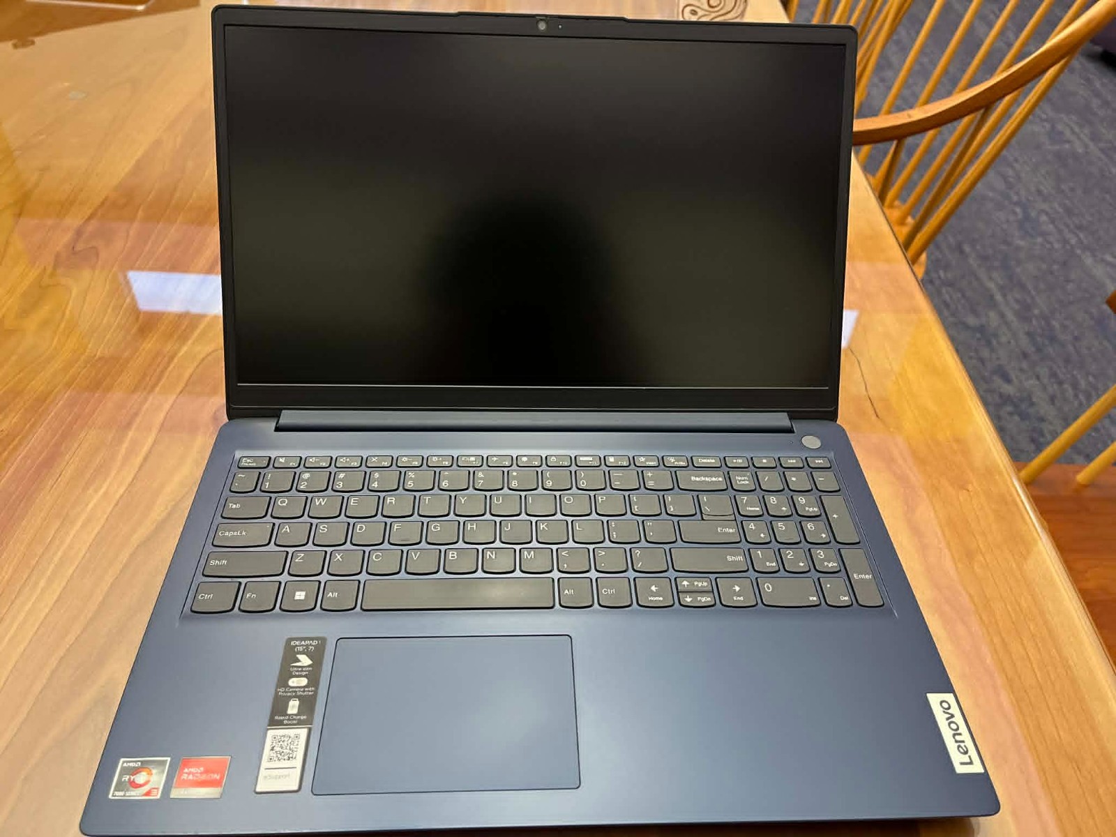 LENOVO IdeaPad 1 15AMN7