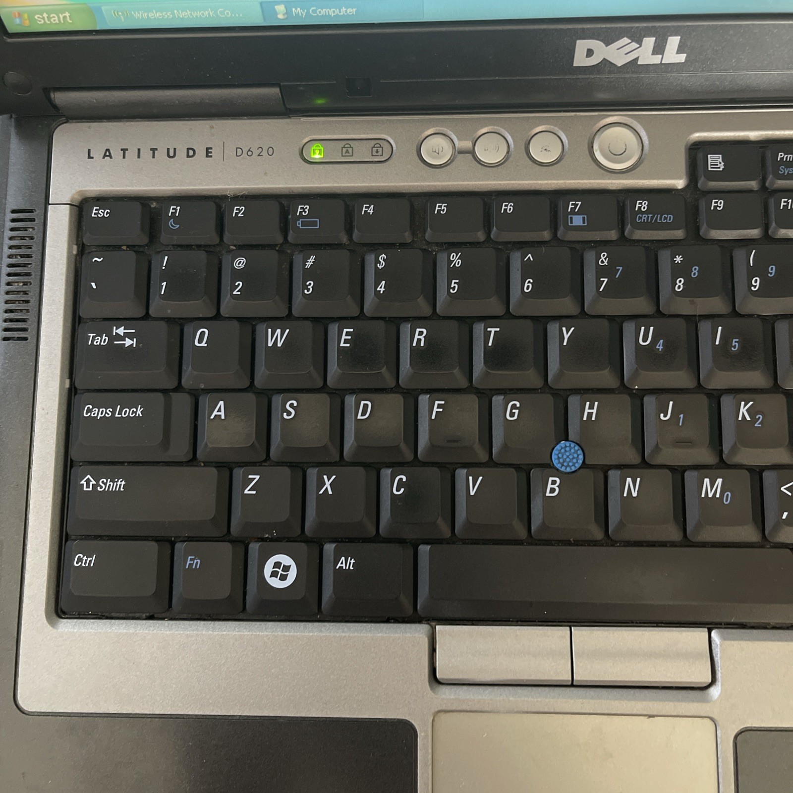 Dell Latitude D620 Laptop Vintage – Tested & Working (w/ Charger, PLEASE READ)