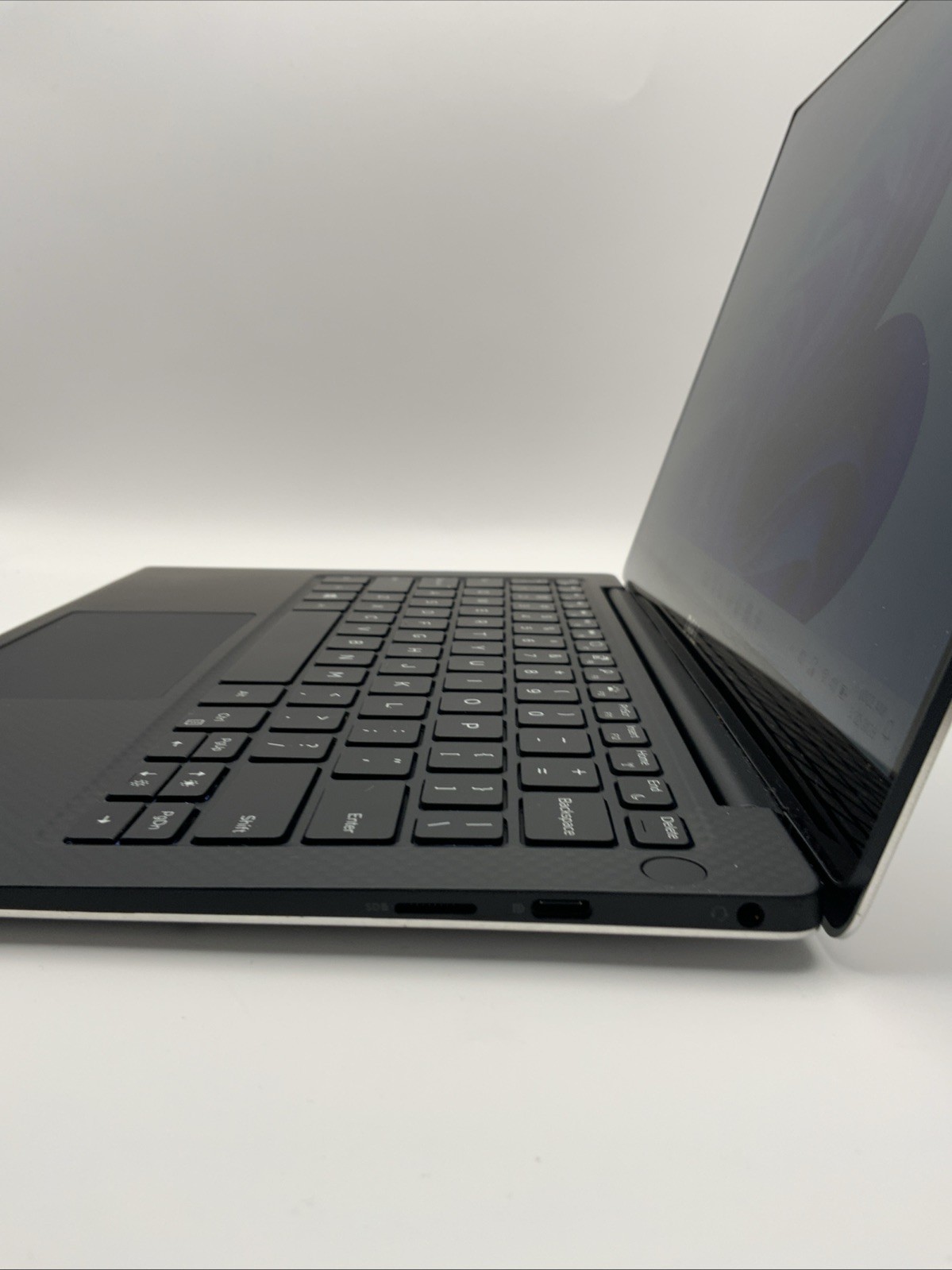 Dell XPS 13 7390 2020 Silver 4K TOUCH i7-10710U 1.10GHz 16GB 512GB SSD Good