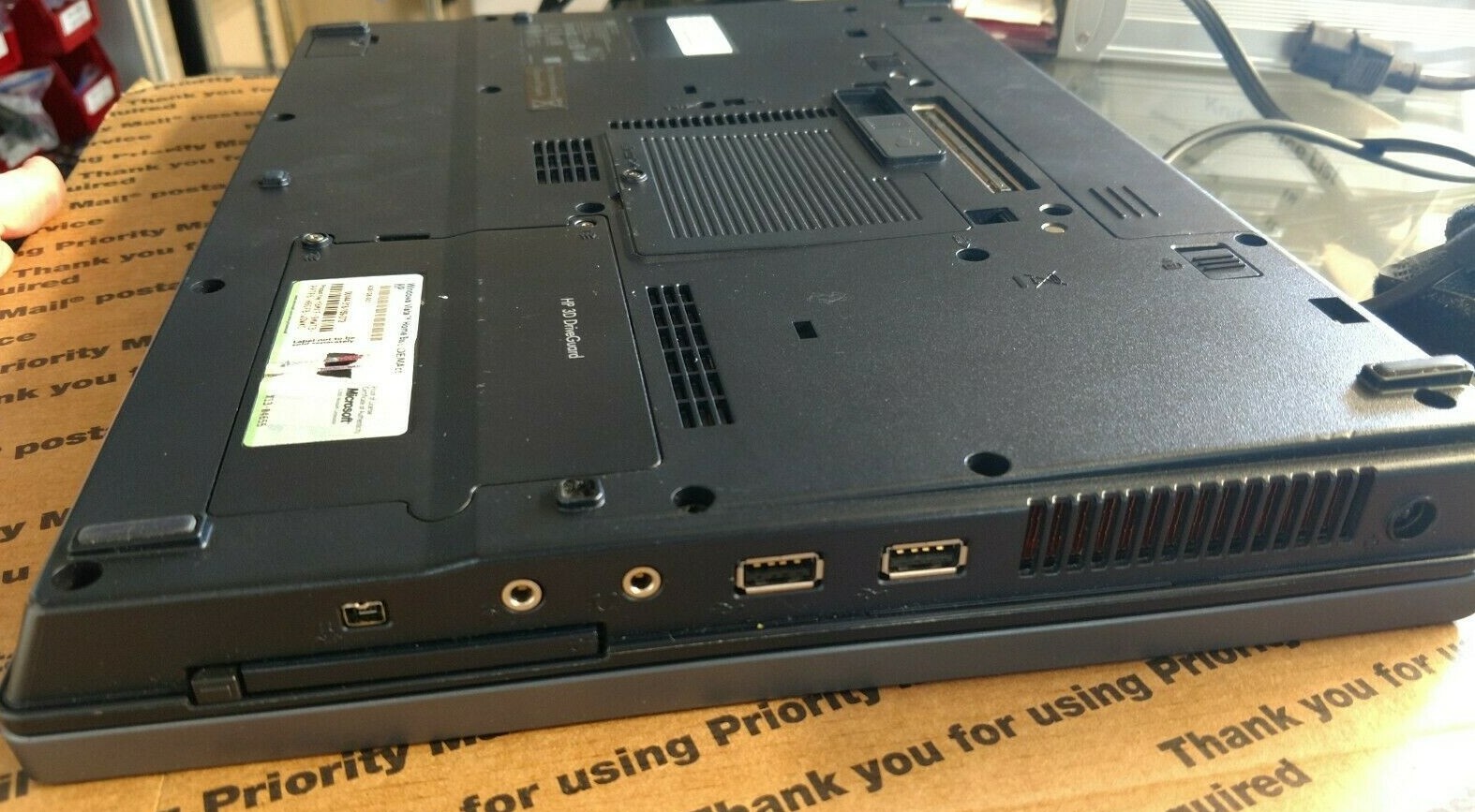 HP Compaq 6715b AMD Turion 1.6GHz,1024Mb,Bluetooth+Wi-Fi(NO HDD,caddy,Opt.Dr,AC)