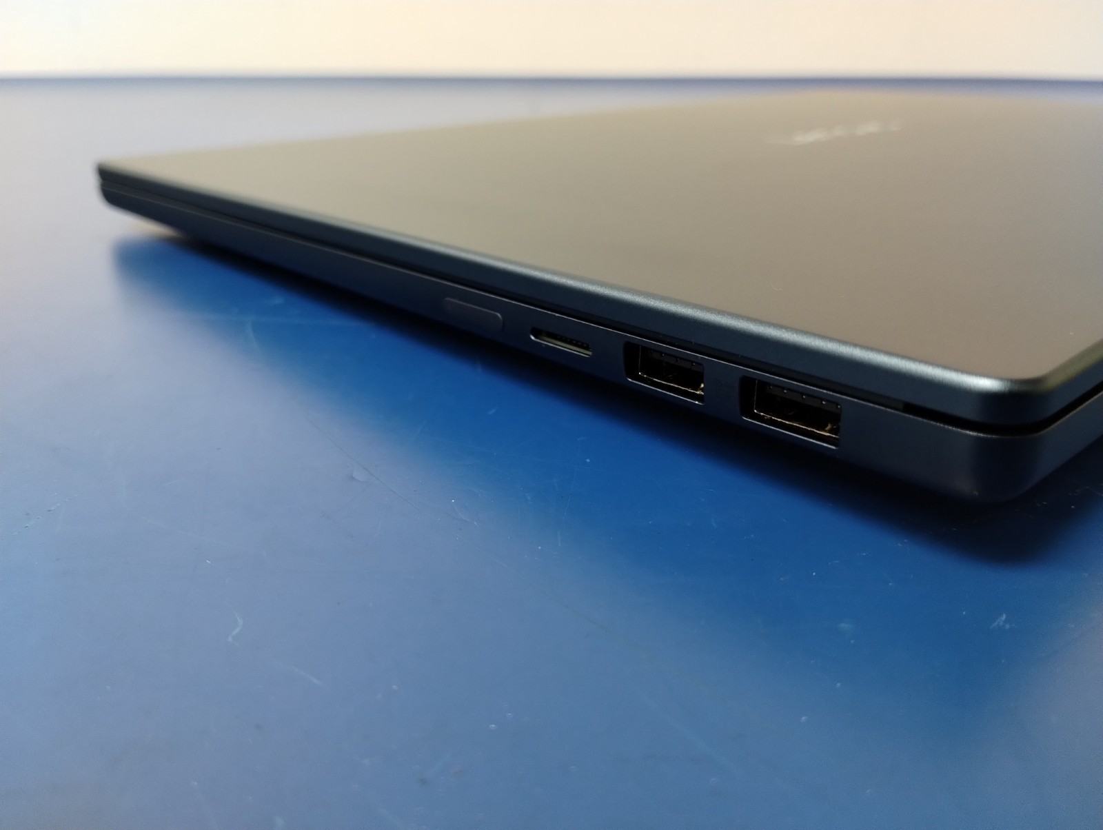 Lenovo IdeaPad Slim 5 16AKP10, AMD Ryzen AI 7 350, 2.00 GHz, 16 GB RAM 1 TB NVMe