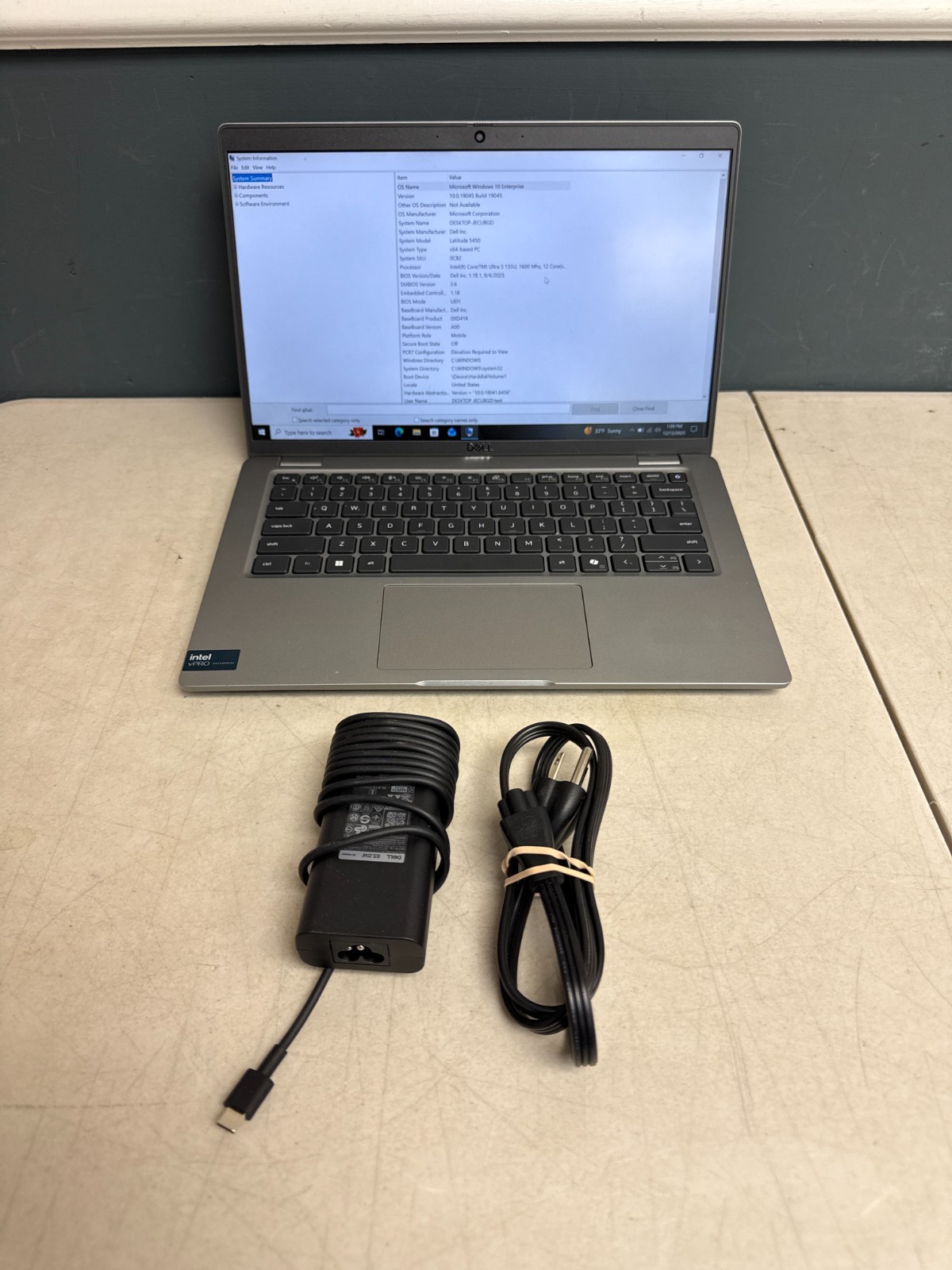 Dell Latitude 5450 14″ Intel Ultra 5 135U 16GB DDR5 256GB SSD