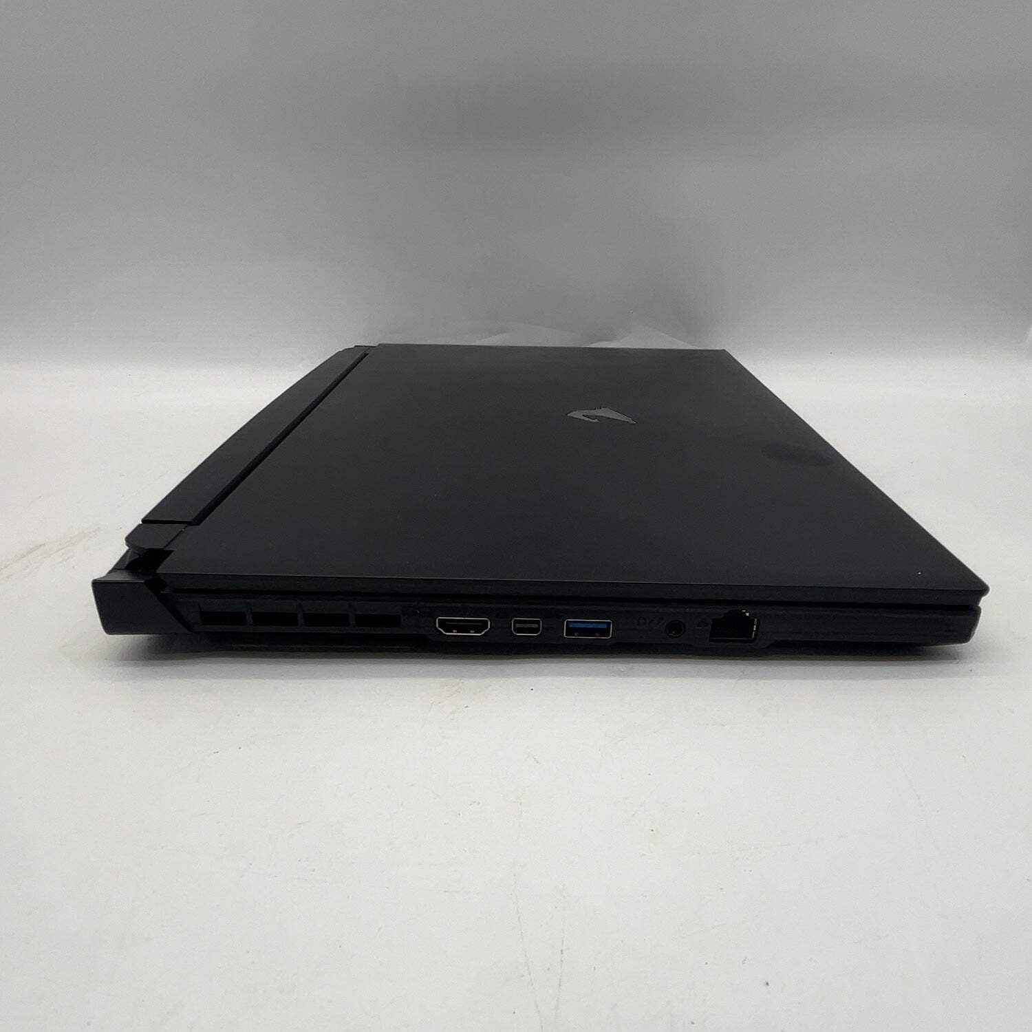 Gigabyte Aorus 15P YD RX5L 15.6″ i7-11800H 2.3GHz 64GB RAM 1TB SSD