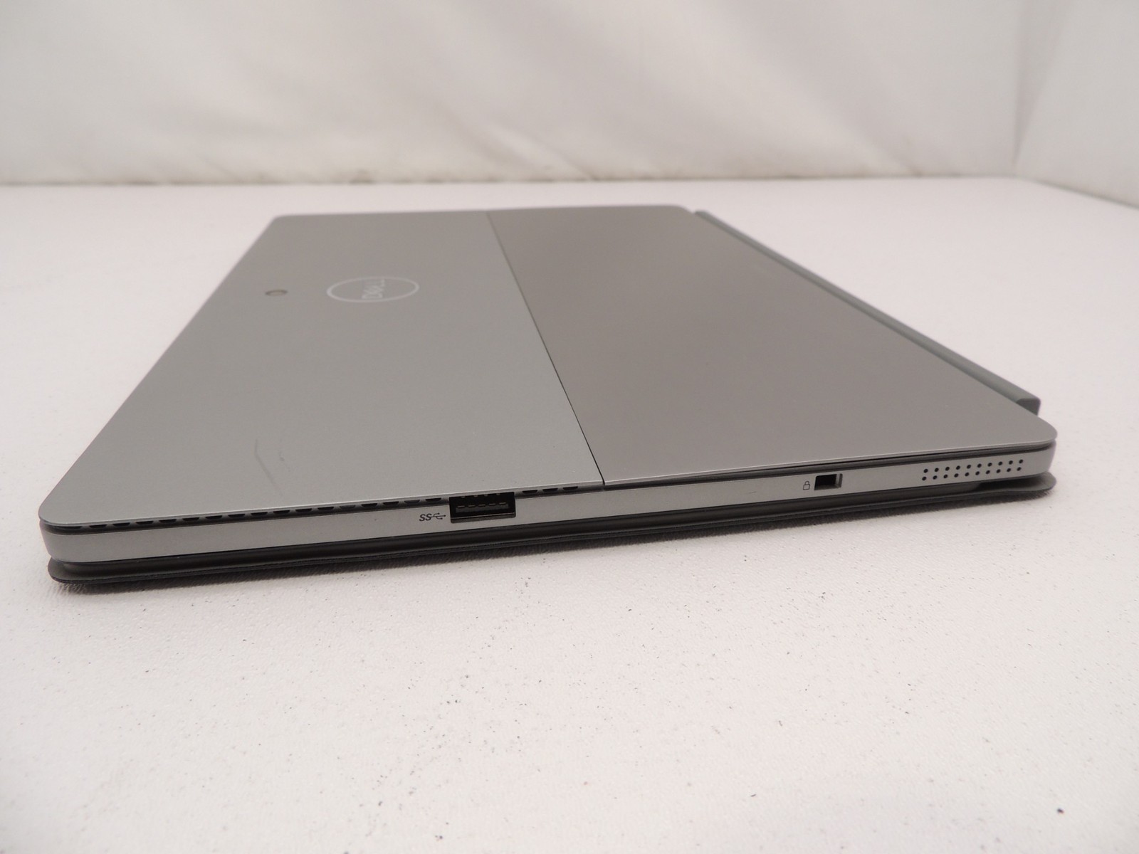 Dell Latitude 7210 2 In 1 Core i5 10310U 8GB 512GB Windows 11 Pro Tablet Laptop