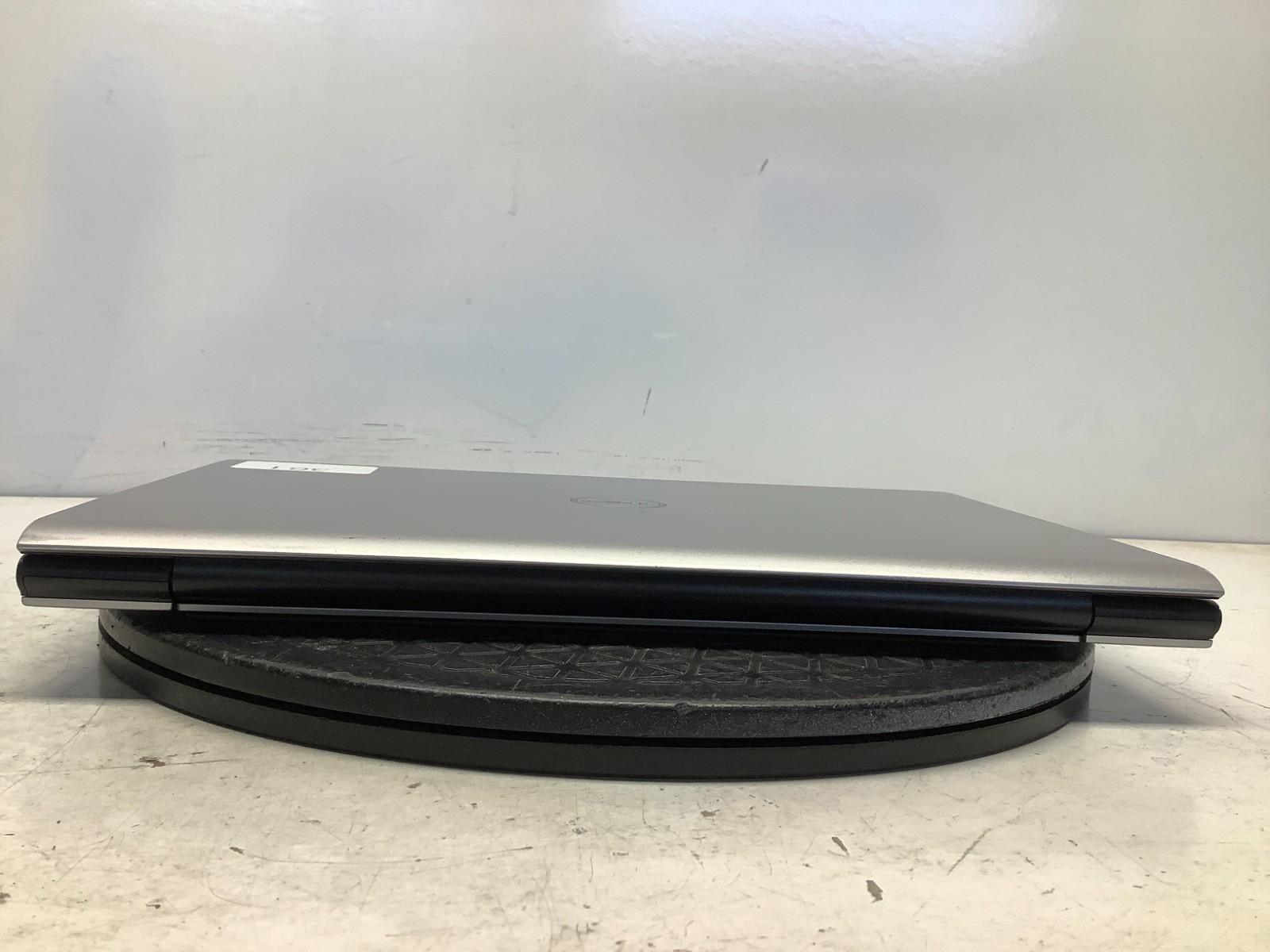 Dell Inspiron 3135 AMD A6-1450 1000MHz 4 GB NO HDD