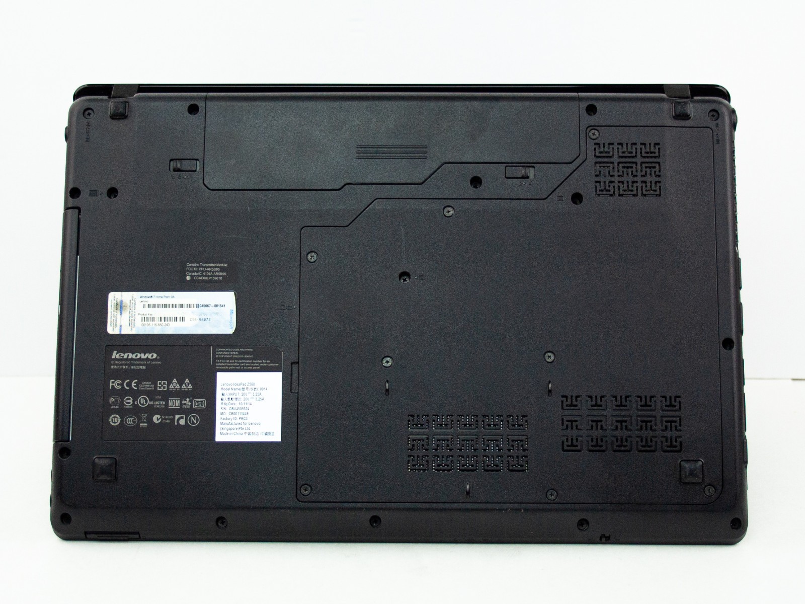 Lenovo IdeaPad Z560 15.6″ Laptop Intel i3 M380/2.53GHz/4 GB RAM/320GB HDD/Win 7