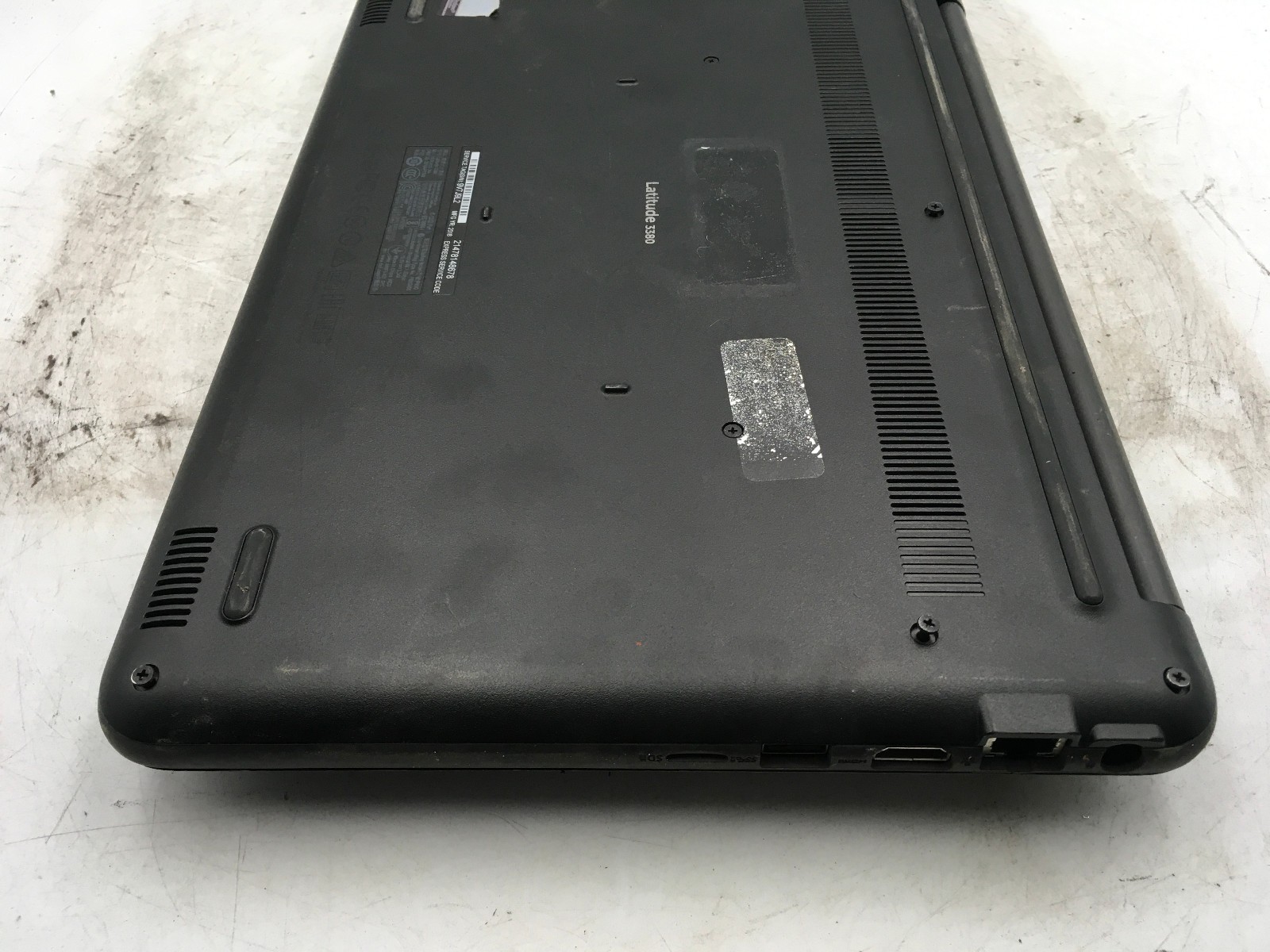 DELL LATITUDE 3380 – BOOTS TO BIOS/BIOS LOCK – NO RAM – INTEL I5 – READ – BB