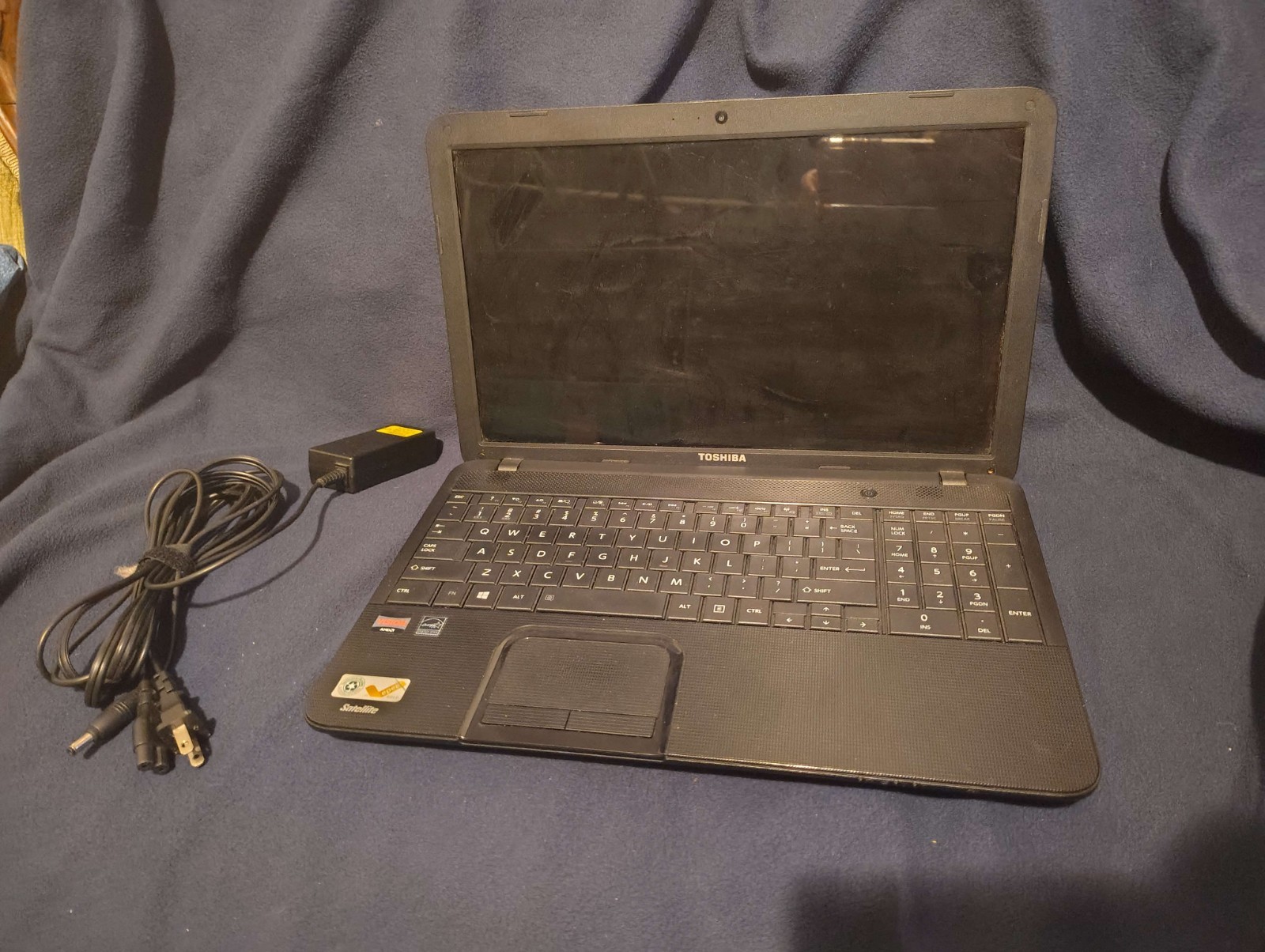 Used Toshiba Sattellite Laptop – confirmed works, includes NEW SSD and RAM
