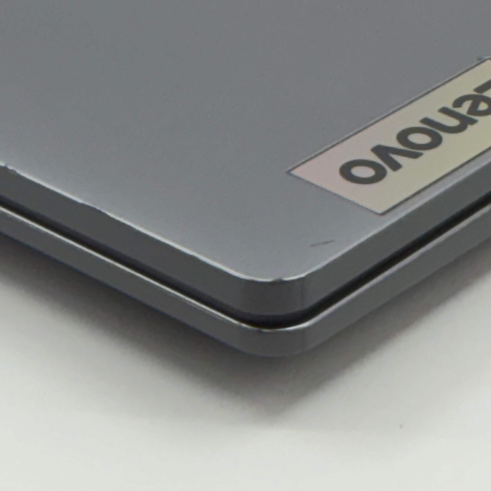Lenovo IdeaPad Slim 3 15IAN8 15.6″ i3-N305 1.8GHz 8GB RAM 128GB SSD