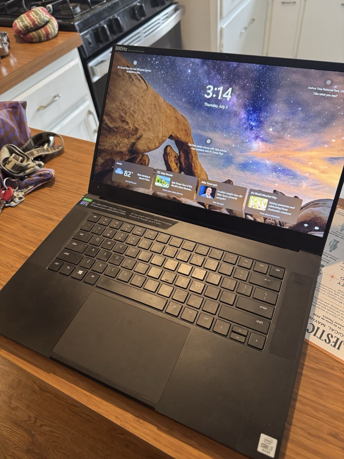 Razer Blade 15 Advanced 300Hz FHD 2.30GHz i7-10875H 32GB 1TB RTX 2080 SUPER READ