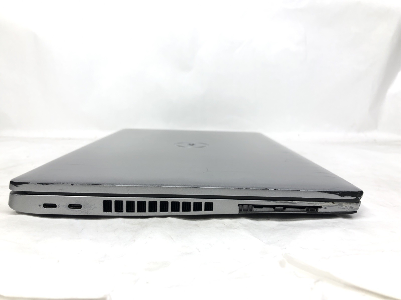 Dell Latitude 5520, Intel Core i7-1185G7 @3.00Ghz, NO RAM, NO SSD/OS, FOR PARTS