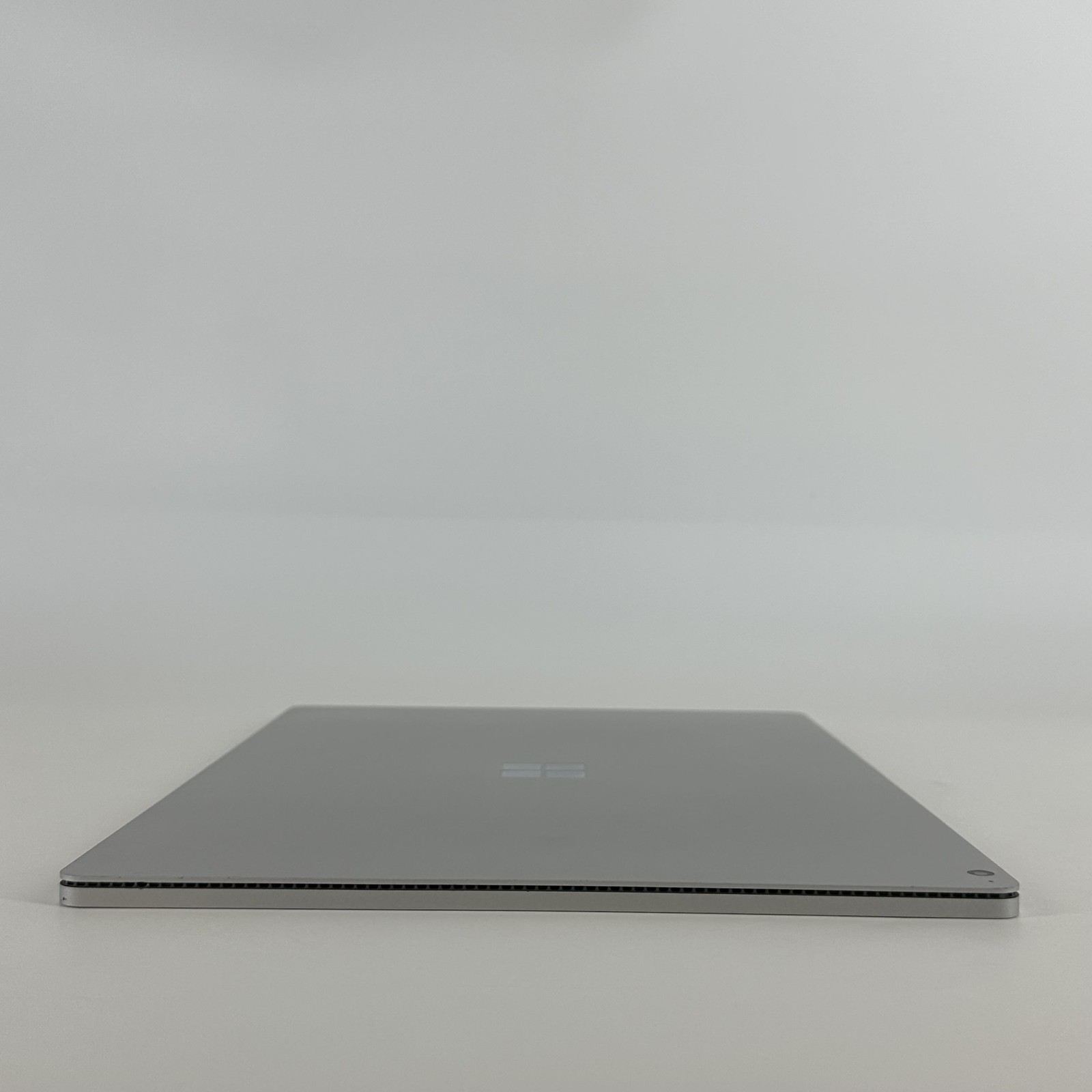 Microsoft Surface Book 2 15 3.5k i5-8350U 1.70GHz 16GB 256GB SSD – BAD BATTERY