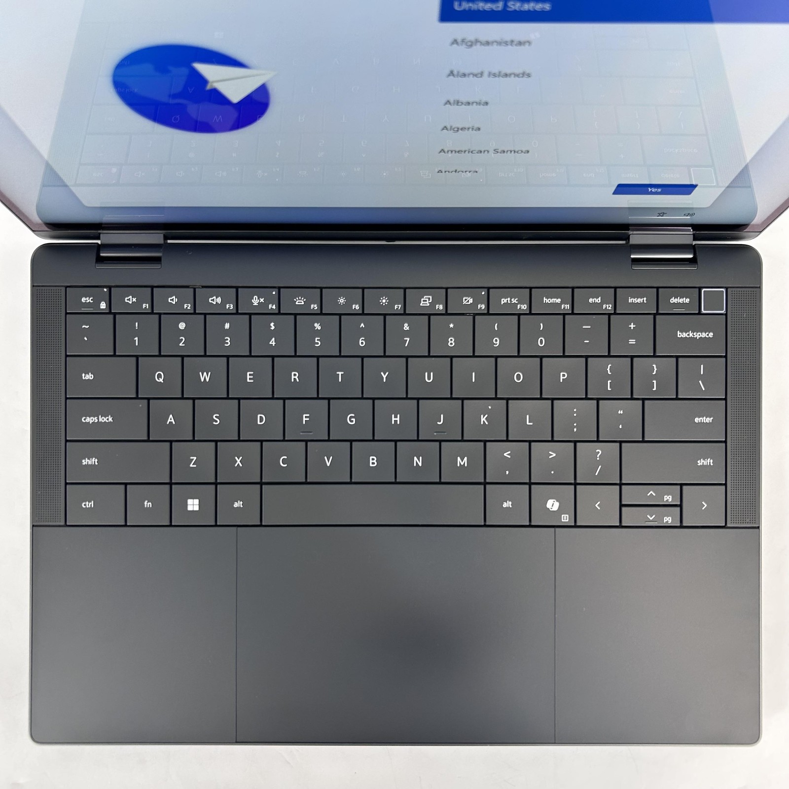 Dell Latitude 9450 (2-in-1) 14 2K TOUCH Ultra 7 165U 32GB 1TB MUFFLED SPEAKER