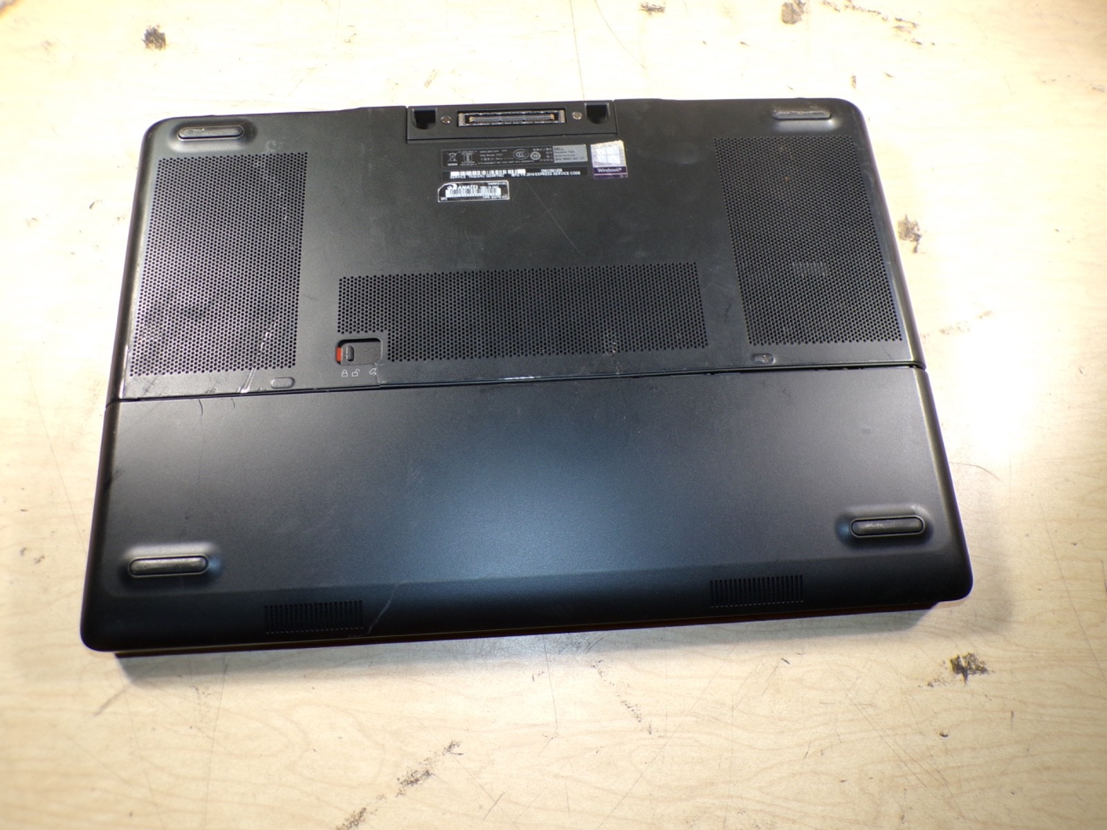 DELL PRECISION 7520 INTEL XEON E3-I545M 2.90GHZ 16GB RAM **POWER ON NO IMAGE