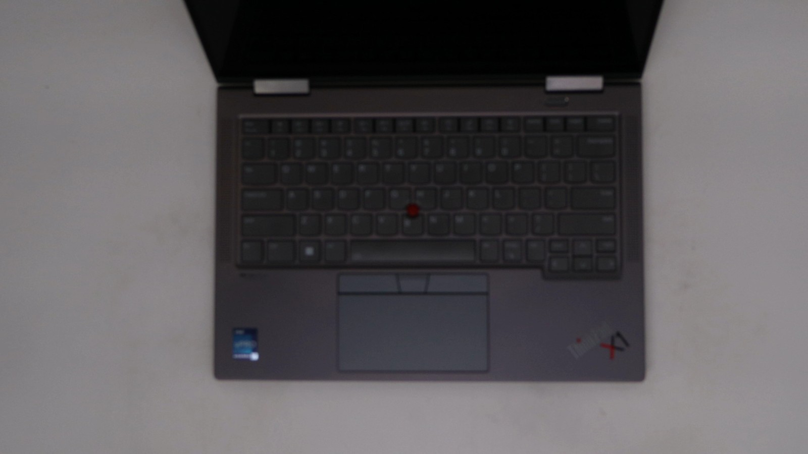 Lenovo ThinkPad X1 Yoga Gen 7 14″ i7-1265u 16GB 512GB – Good READ DESC