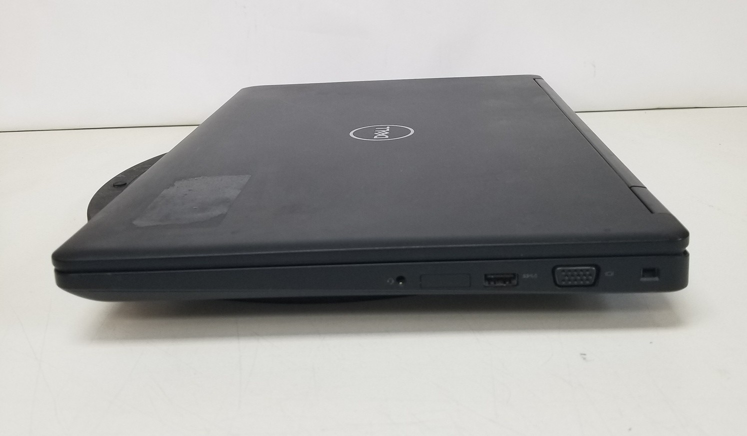 Dell Latitude 5591 i7-8850H 16GB FHD No HDD/SSD/OS
