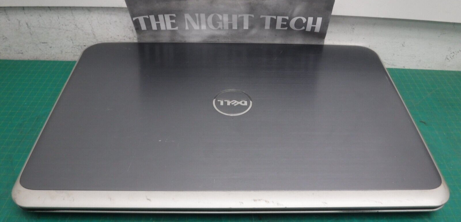 Dell Inspiron 5721 i7-3537U 17″ Intel core 2.0 GHz 8 GB Ram No HDD/OS/Battery