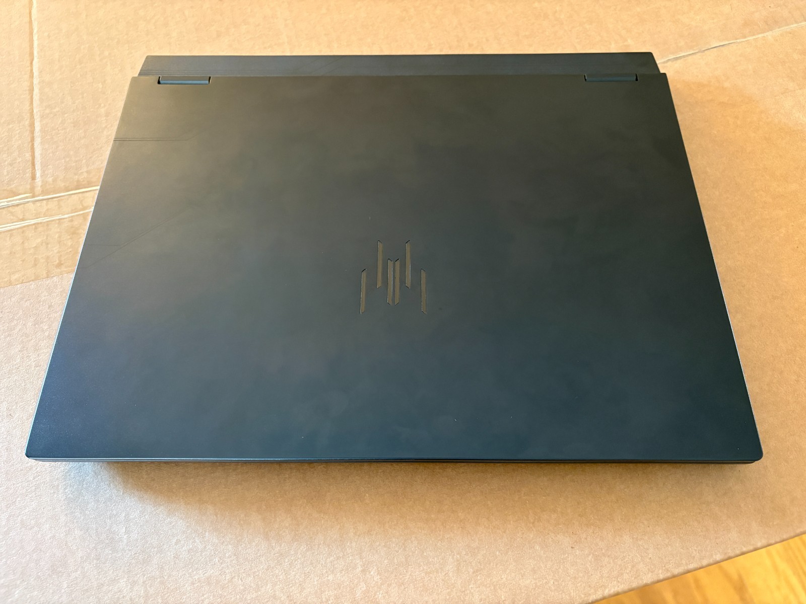 Acer Predator Helios Neo 14 Gaming Laptop – RTX 4070, Intel Core Ultra 7