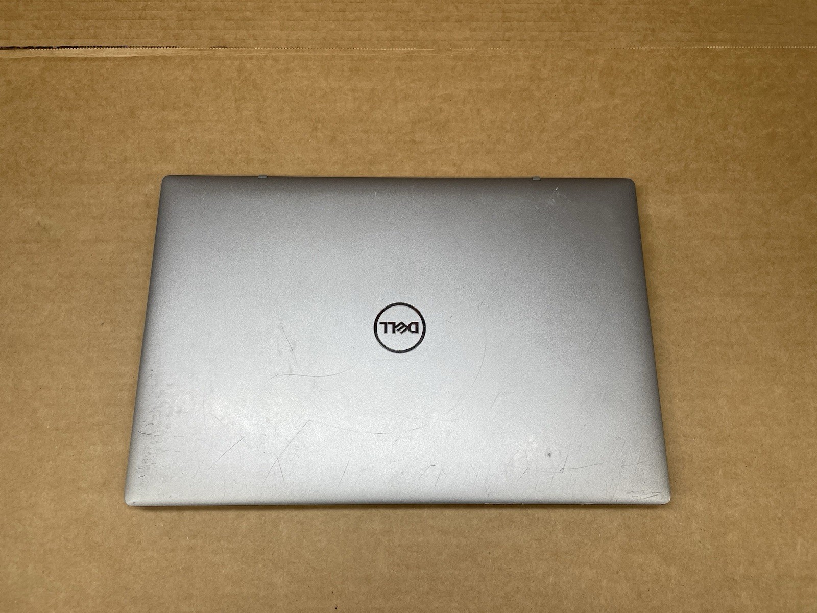 Dell Latitude 3320, Intel Core i7-1165G7 @ 2.80GHz, 8GB RAM, No SSD No Os