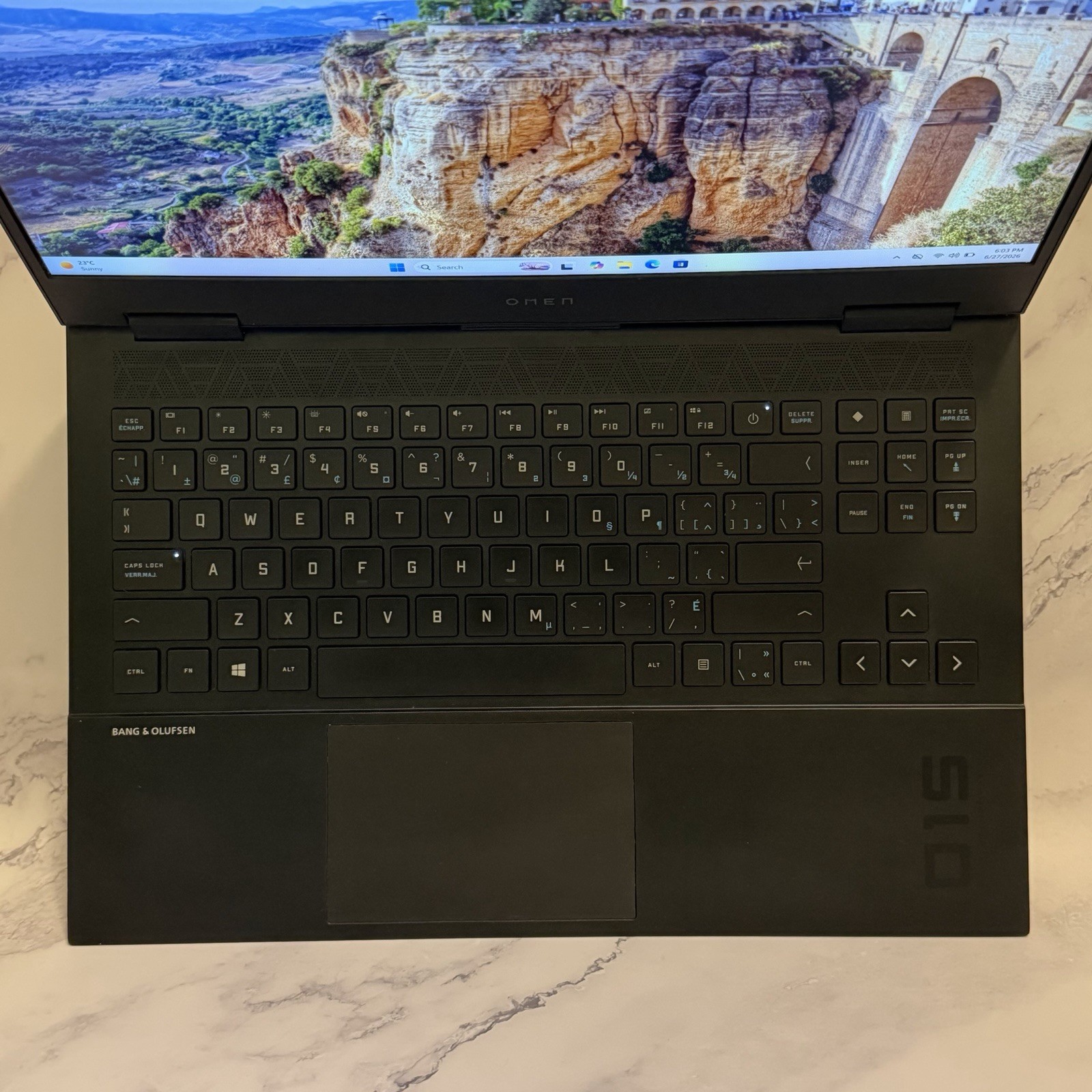 HP OMEN 15 Gaming Laptop i7-10750H RTX 2070 Max-Q 8GB 16GB RAM 1TB SSD Win 11