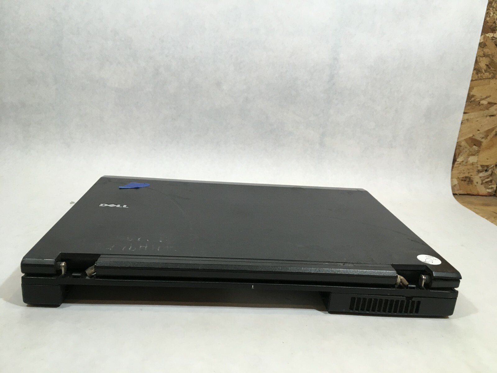 Dell Latitude 5400 Powers On Boots 2 GB Ram Missing Components- FT