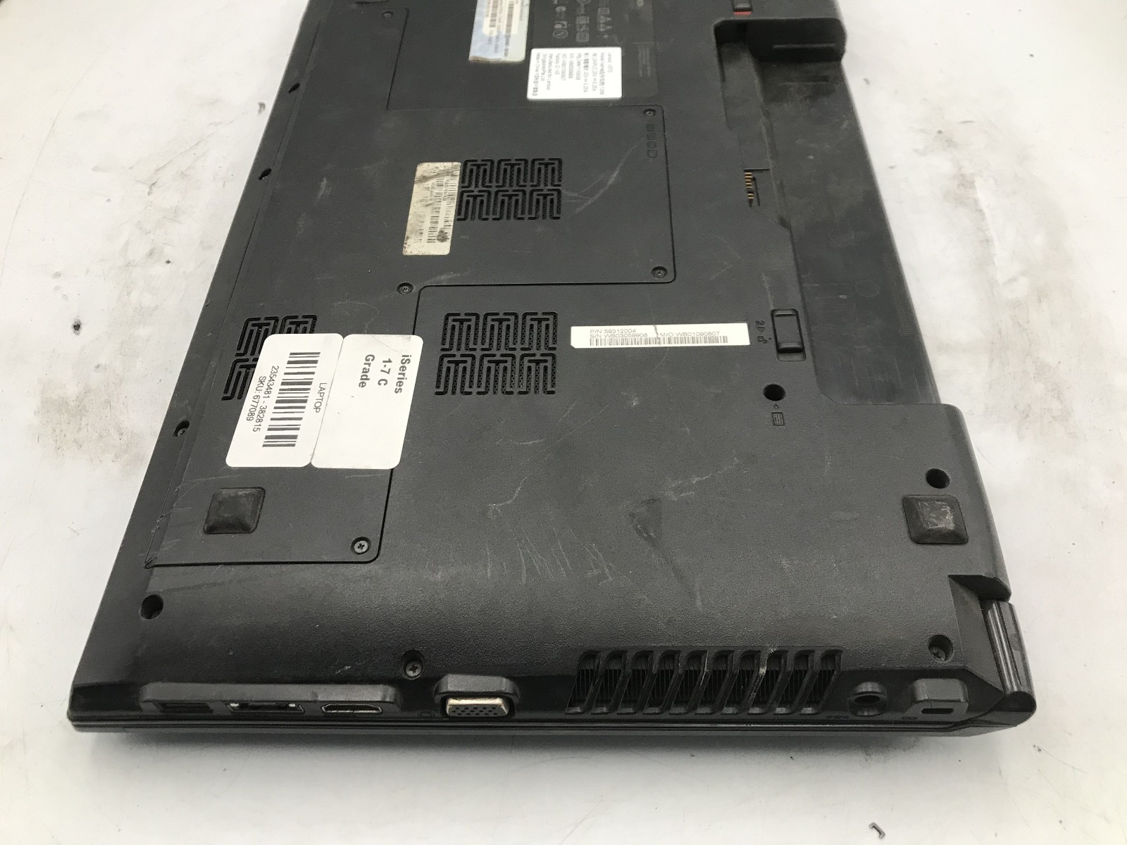 LENOVO V570 LAPTOP – BOOTS TO BIOS – INTEL I5 2430M – NO RAM – READ DESCRIP – BB