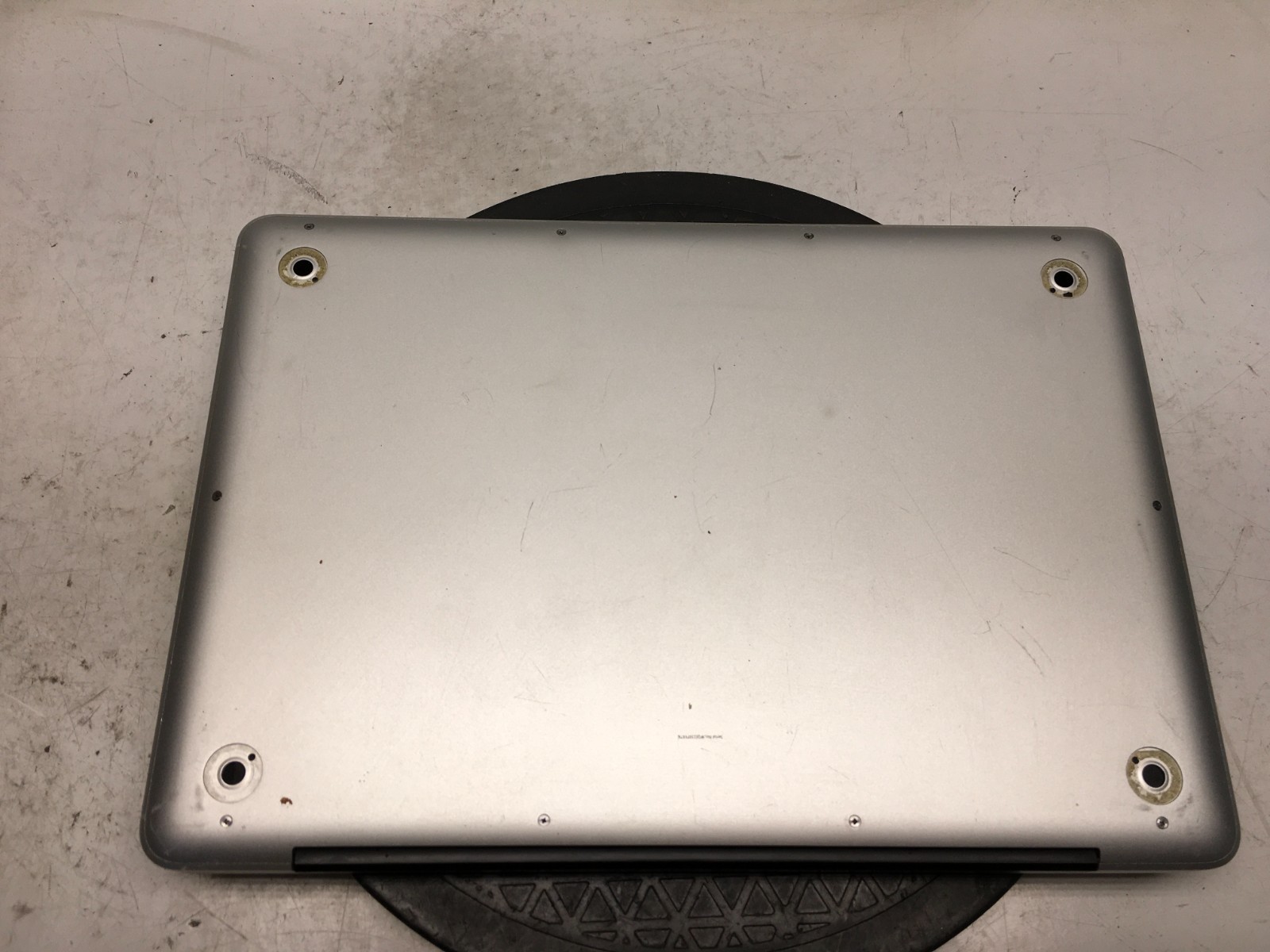Apple MacBook Pro A1278 Intel Core 2 Duo P8600 2.4GHz 6 GB NO HDD