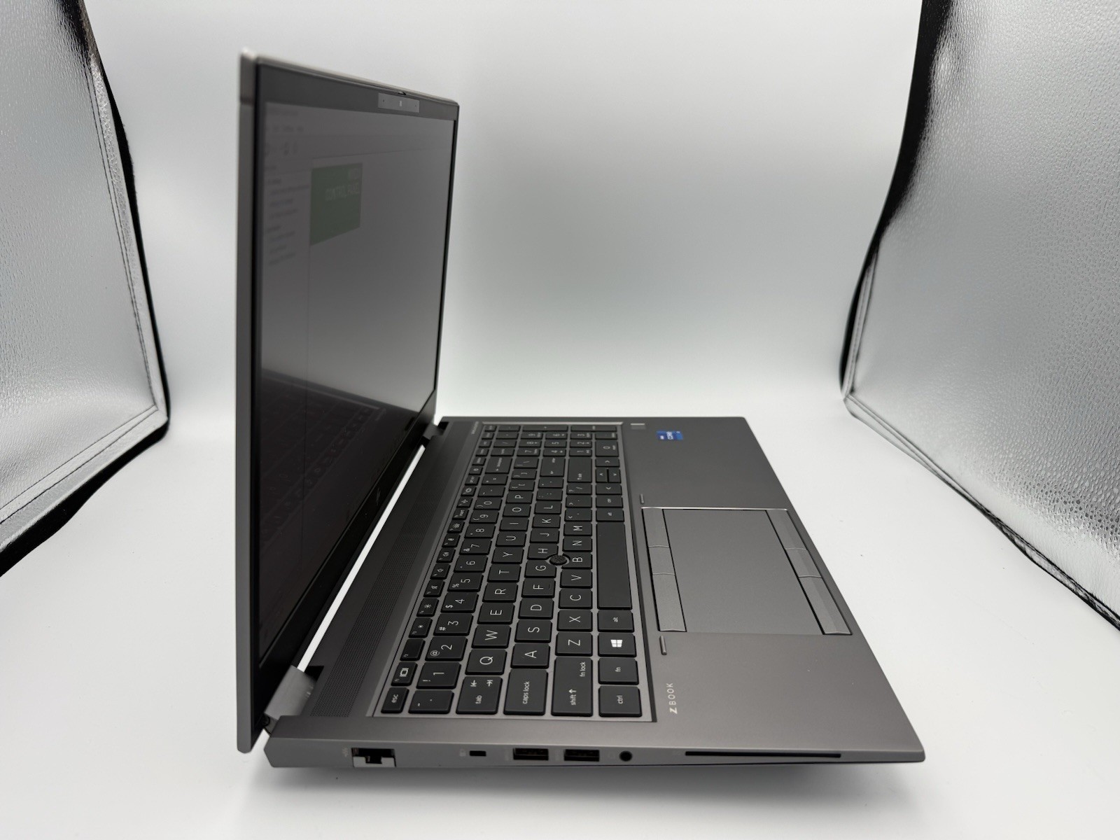 HP ZBook Fury 15.6” G8 WS – i7-11800H | 32GB RAM | 1TB SSD
