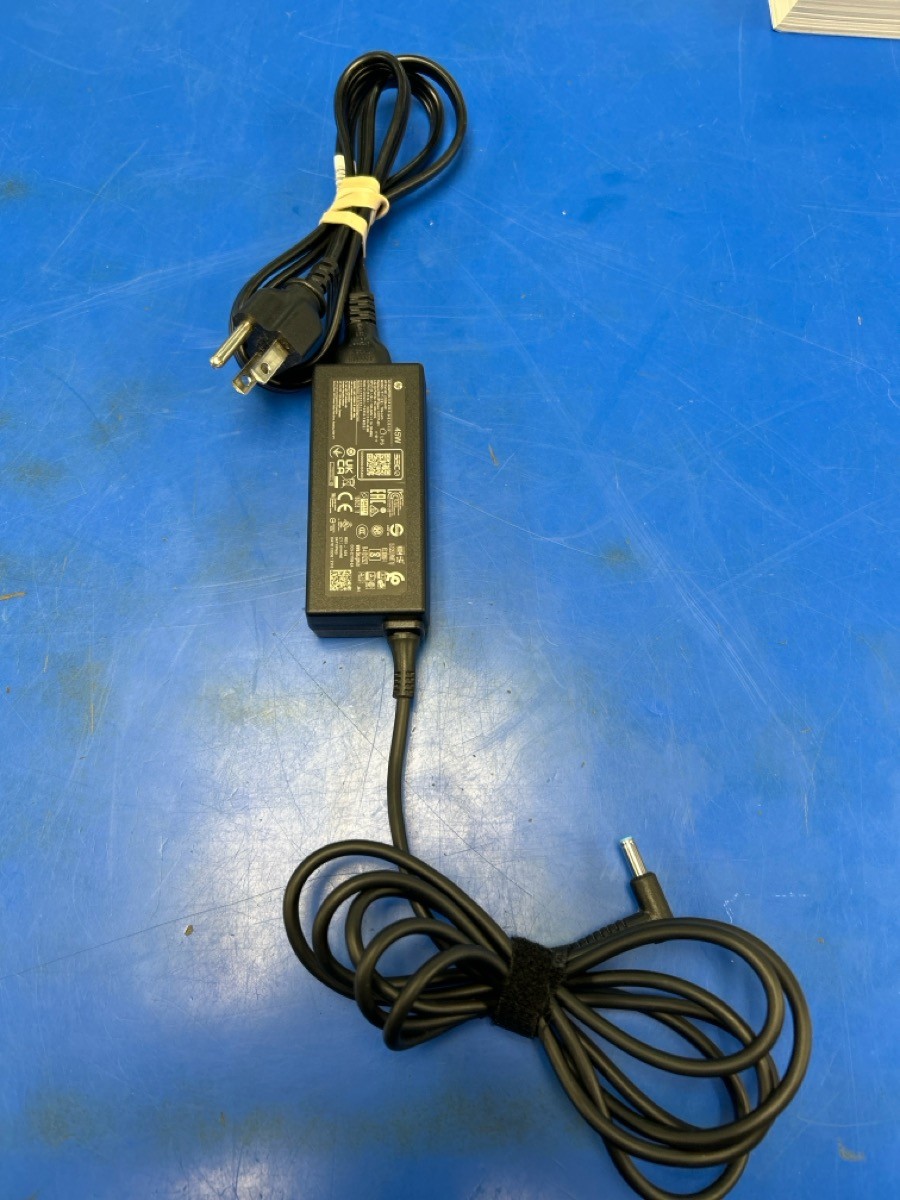 HEWLETT PACKARD PARCKARD HP LAPTOP 14 (C26009610)