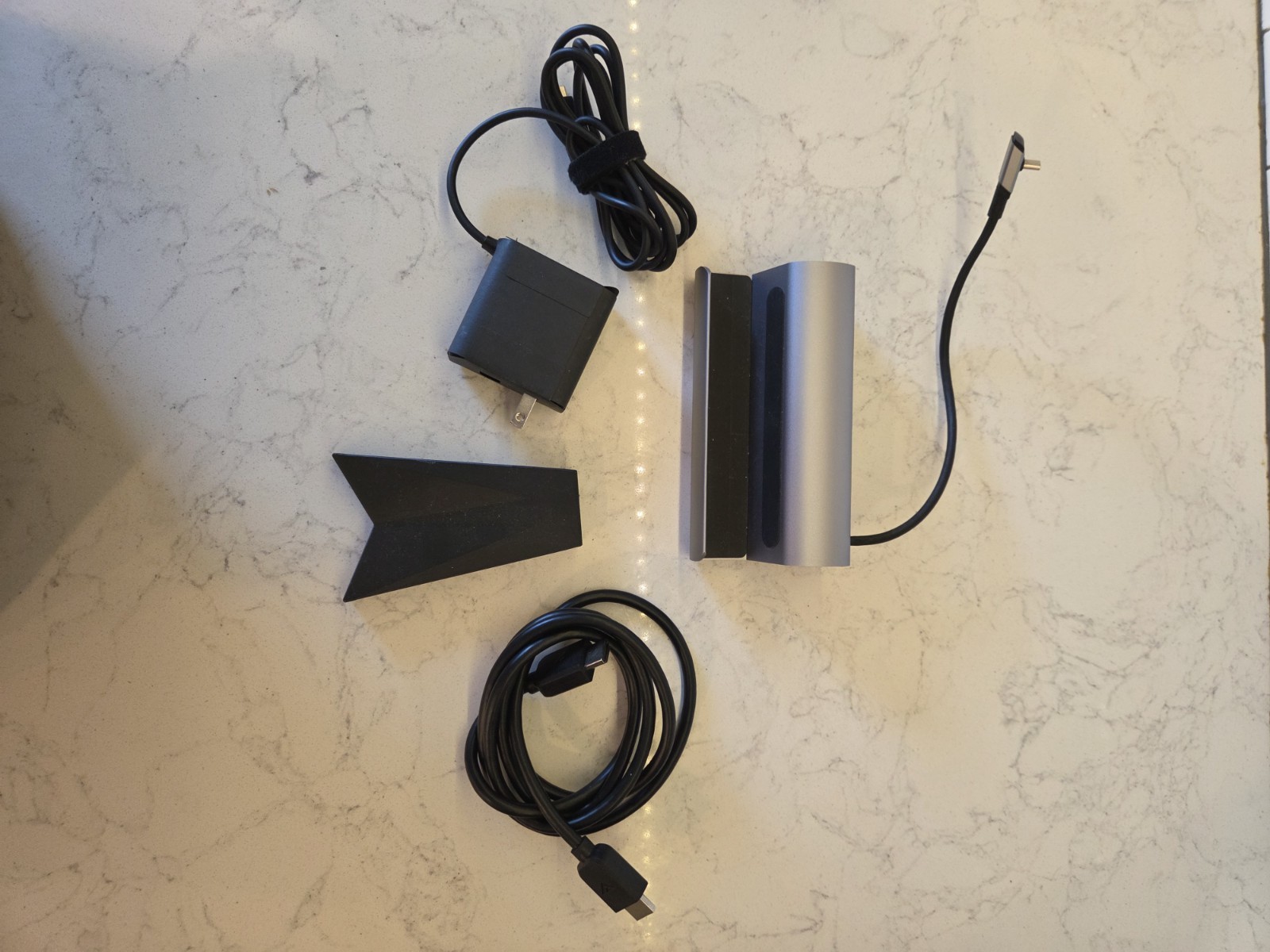 Lenovo Legion Go Z1 Extreme 512GB w Dock And Grip Connector CLEAN