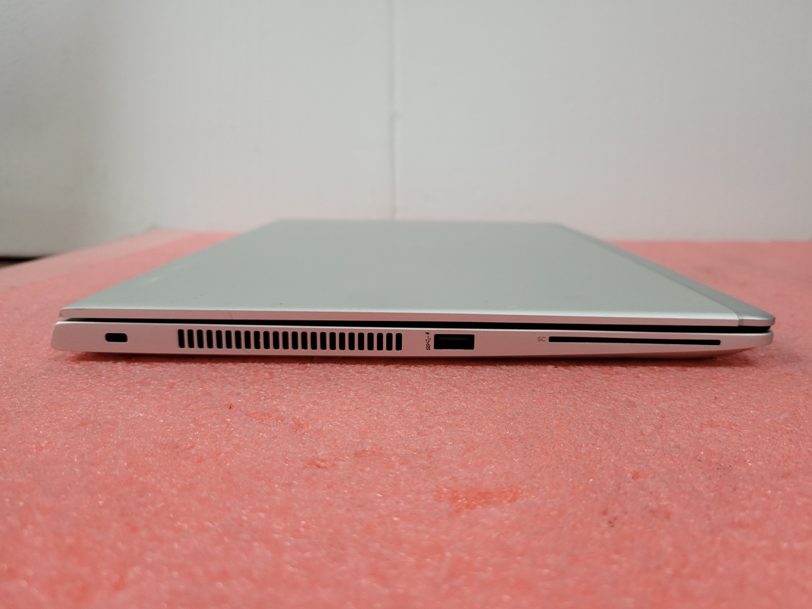 HP EliteBook 840 G5 i5-8250U@1.6GHz 8GB RAM *No Battery/HDD/OS/BIOS* | C856