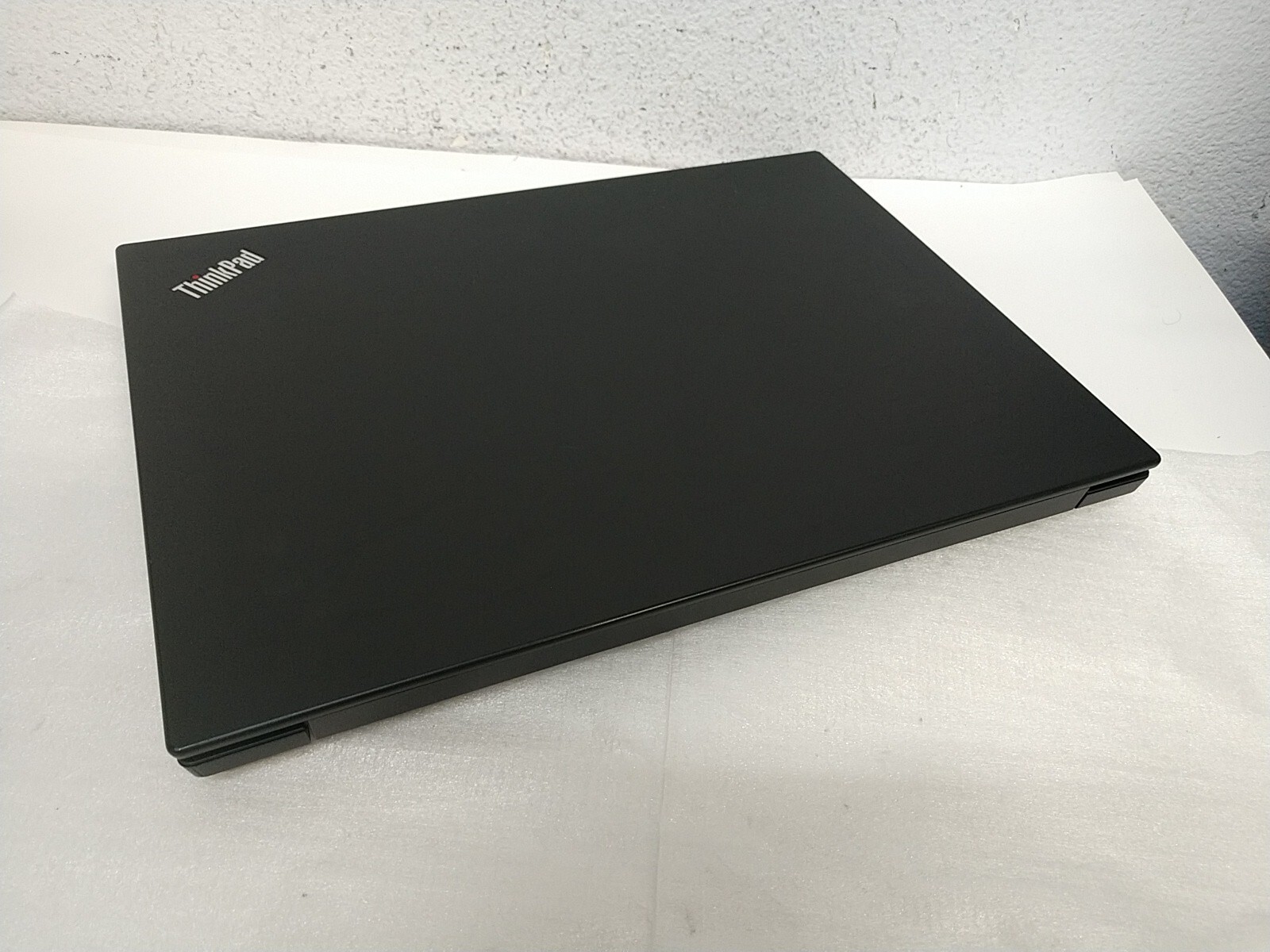Lenovo ThinkPad E480 14″ Intel Core i5-7200U 2.5GHz 8GB Ram 500GB HD BT Win11Pr0