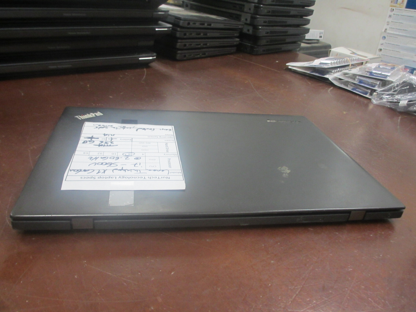 Lenovo ThinkPad X1 Carbon 2.60Ghz i7-5600U 8GB 256GB SSD Laptop w/ AC [NO OS]