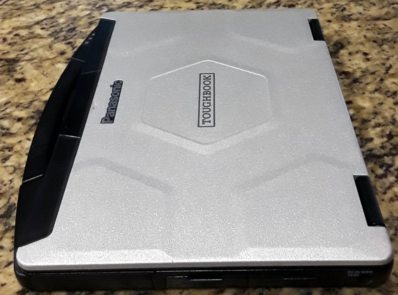 LIQUIDATION CLEAN Panasonic Toughbook CF-54 Core i5 GPS 16GB RAM 256 SSD Wind 10