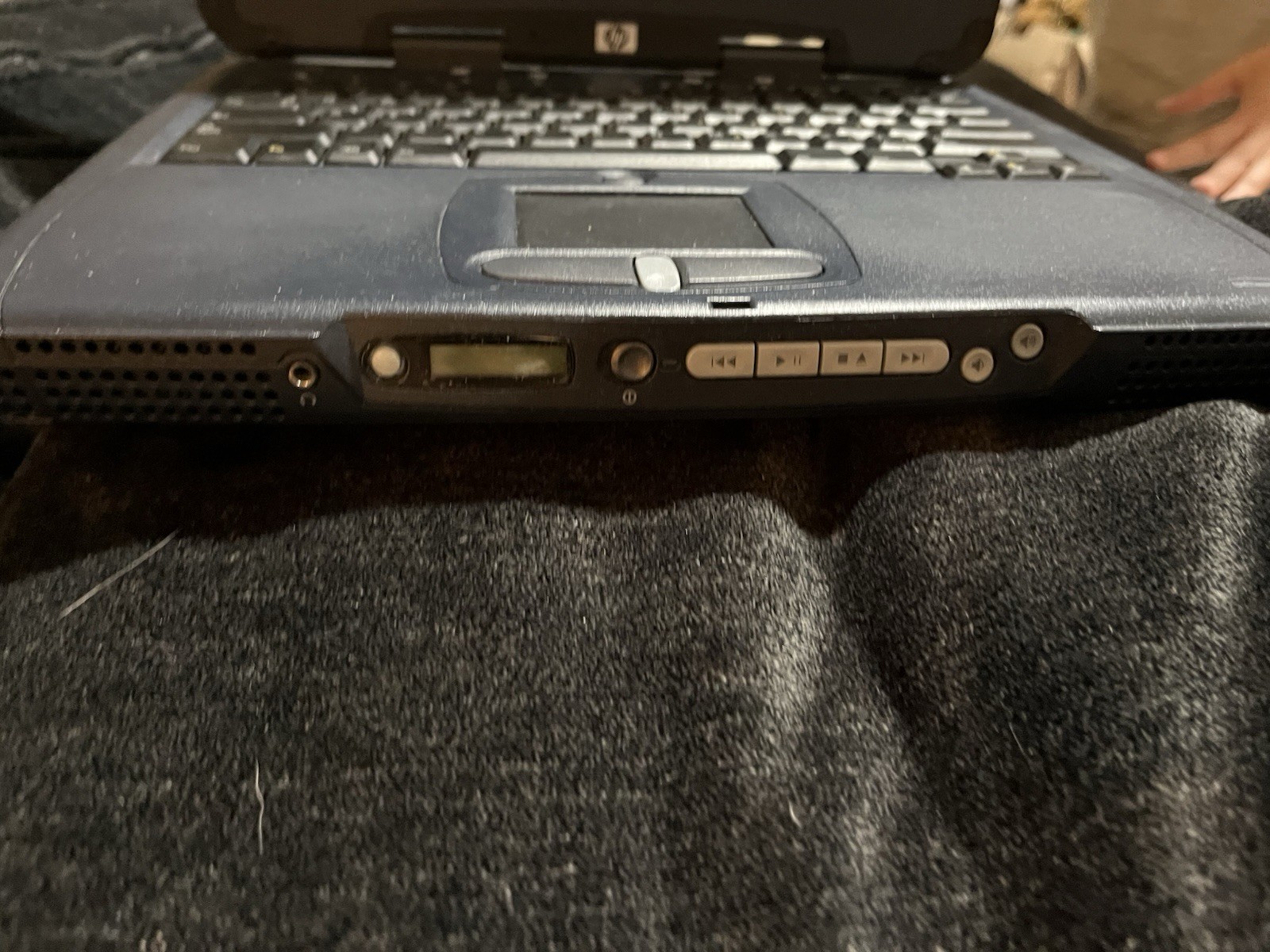 HP OMNIBOOK XE3 Retro Windows98/Windows XP Laptop