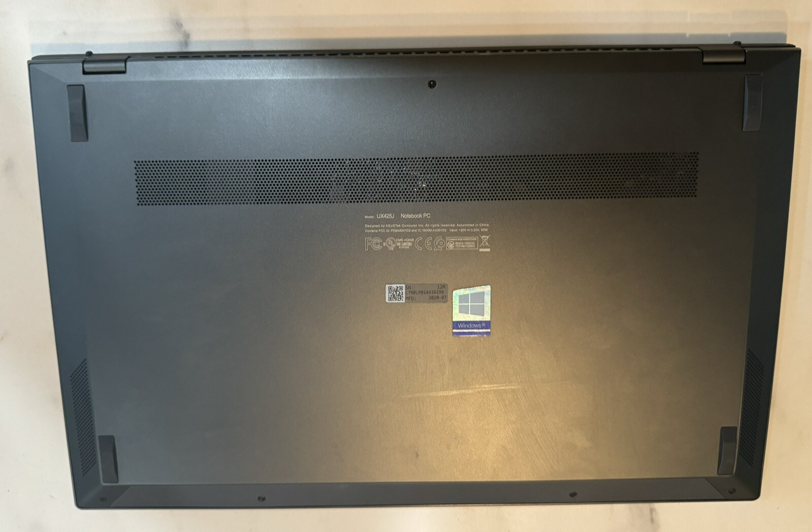 Asus zenbook 14 I5-1035G1 8GB RAM 512GB NVMe SSD Windows 11 1080p IPS Display