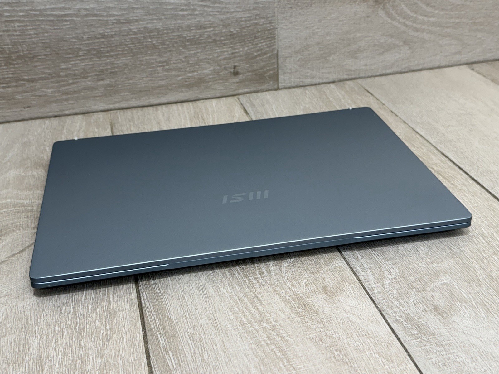MSI Prestige 14 A12SC 14″ Core i5-1240P GeForce GTX 1650 512GB SSD 16GB Ram