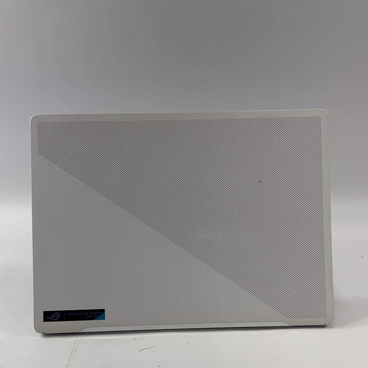 Broken Asus ROG Zephyrus G14 Ryzen 9 6900HS 16GB RAM 1TB SSD AMD Radeon RX 6700S