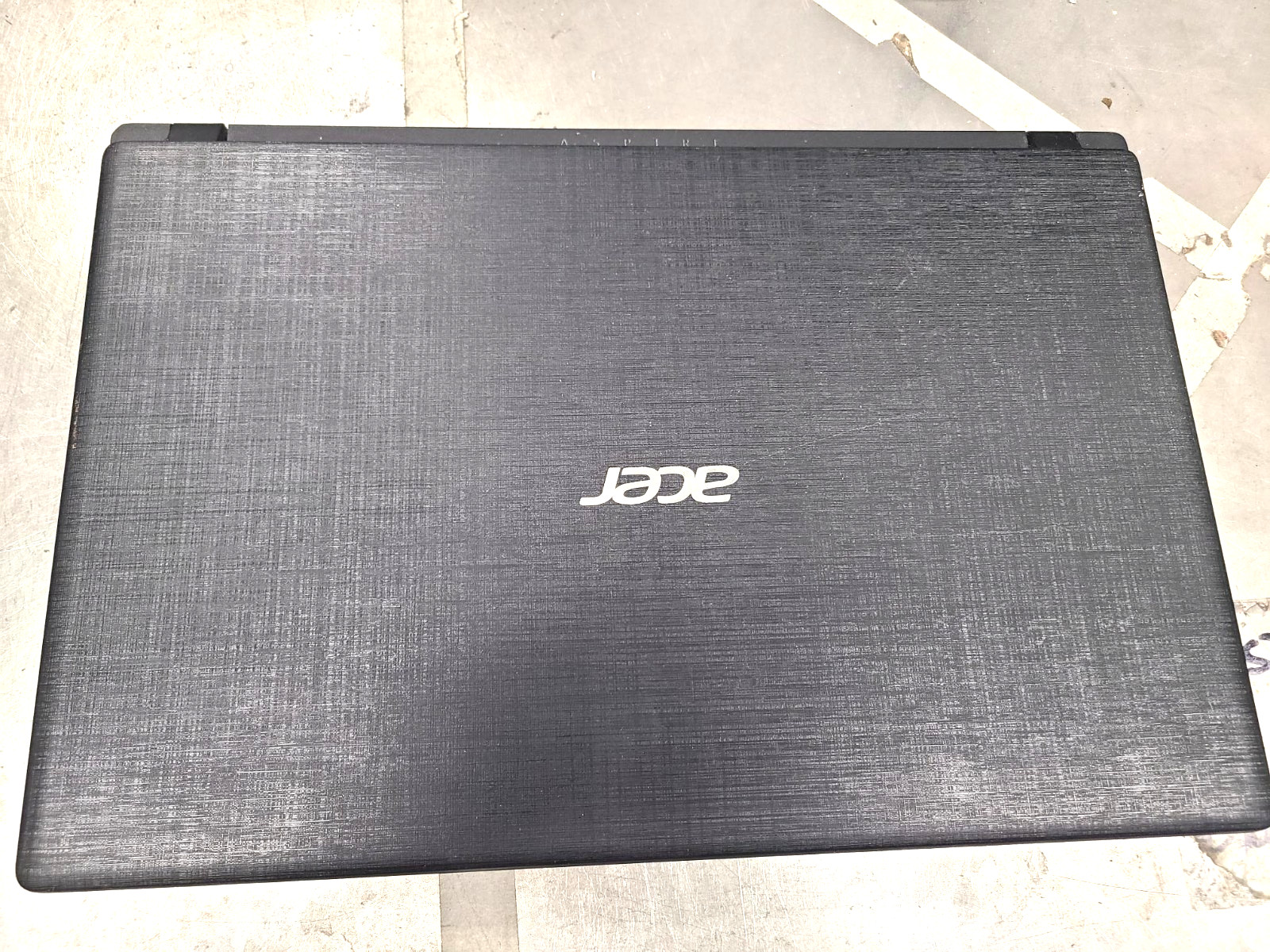Acer Aspire 3 A315-21-95KF AMD A9-9420 3GHz 6GB 1TB W10P
