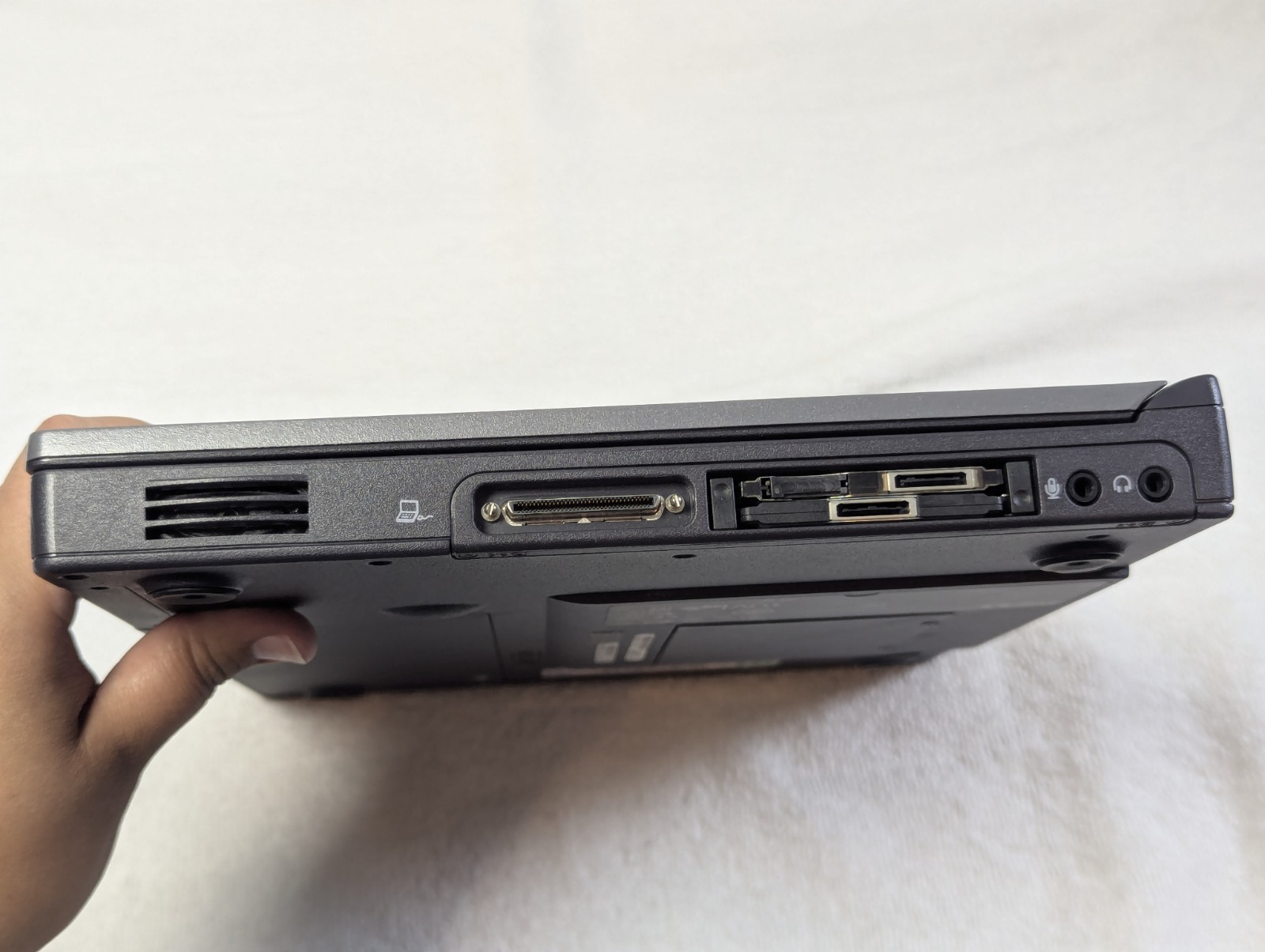 Vintage Dell Latitude CS Laptop Bundle PMP For Parts w/ Floppy CD-ROM Case