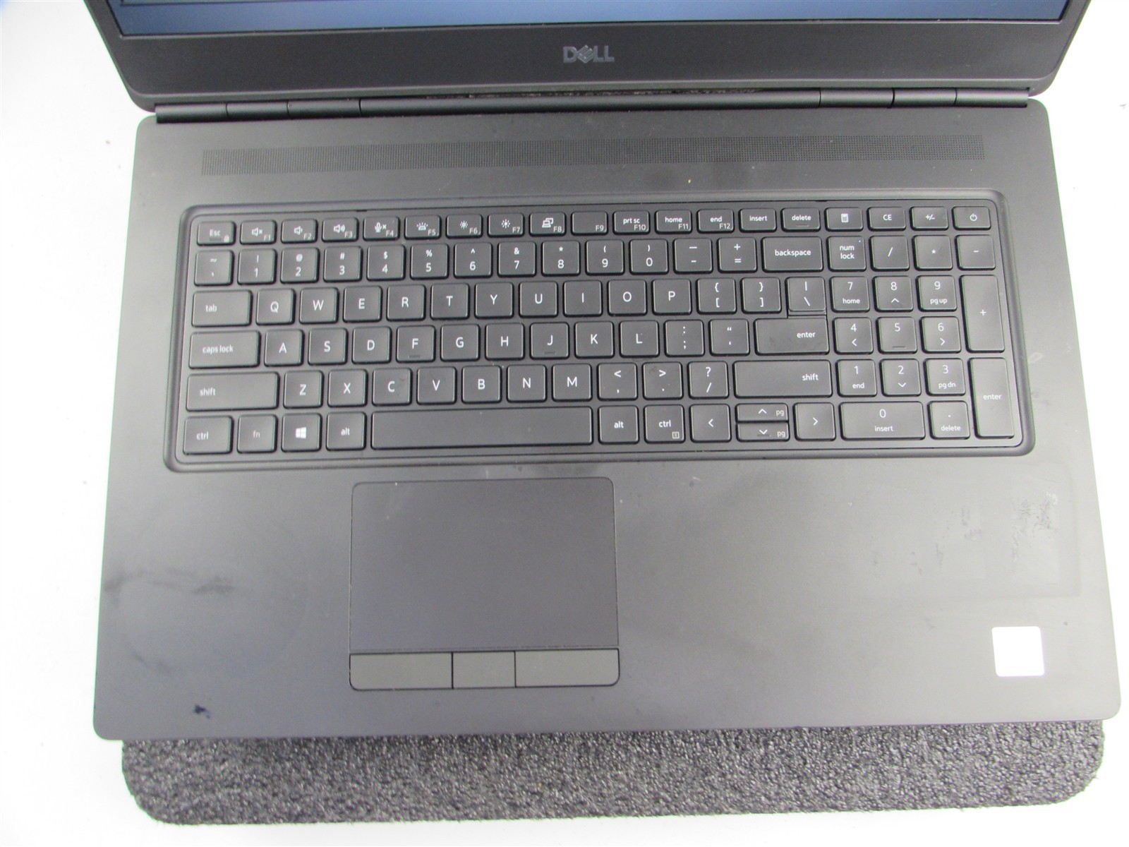 DELL PRECISION 7750 1920X1080 FHD I7-10850H 1TB 32GB RAM RTX 3000 WIN 11 PRO