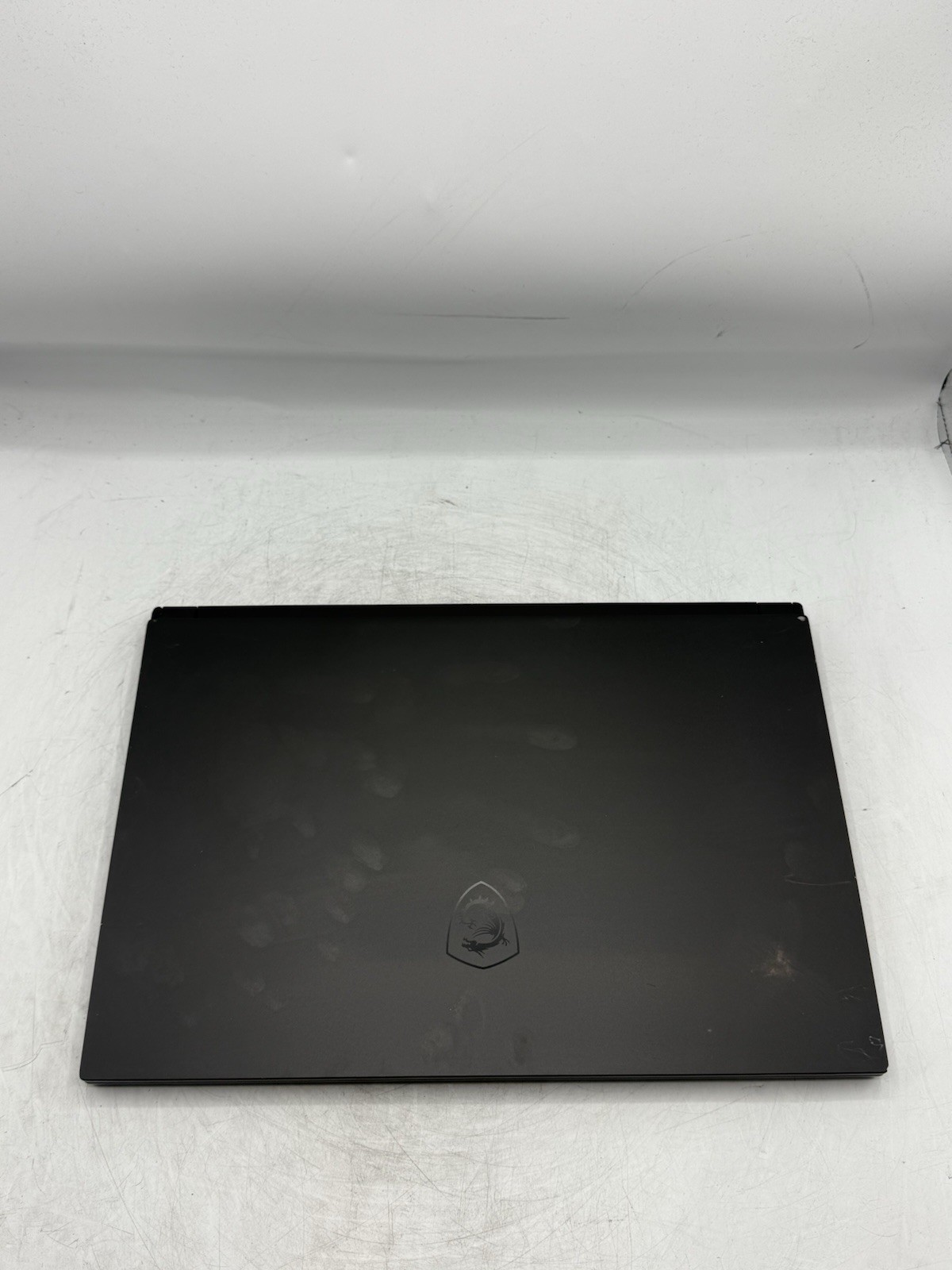 MSI GS66 Stealth 15.6″ FHD i9-10980HK 3080 READ