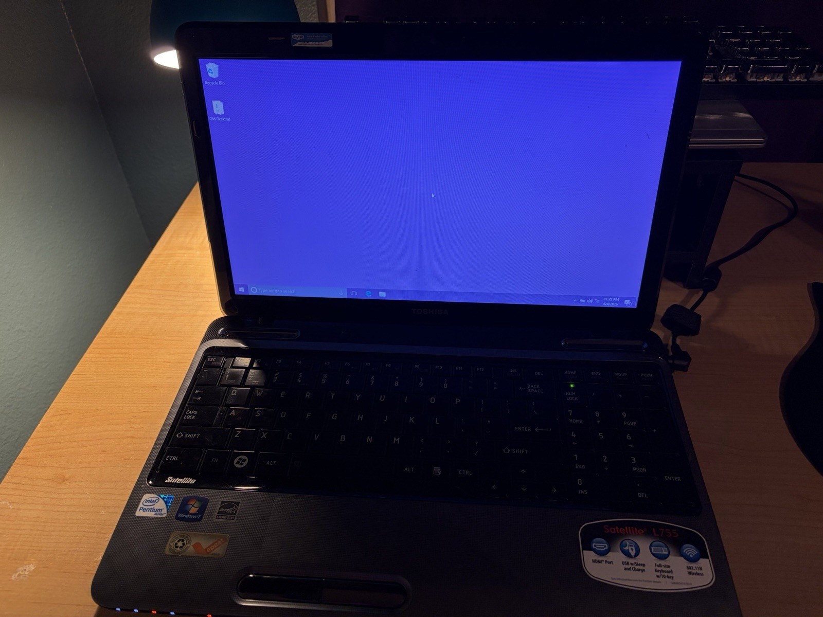 Laptop- Toshiba Satellite L755-s5244, 2.00GHz, With Battery, NO CHARGER INCLUDED