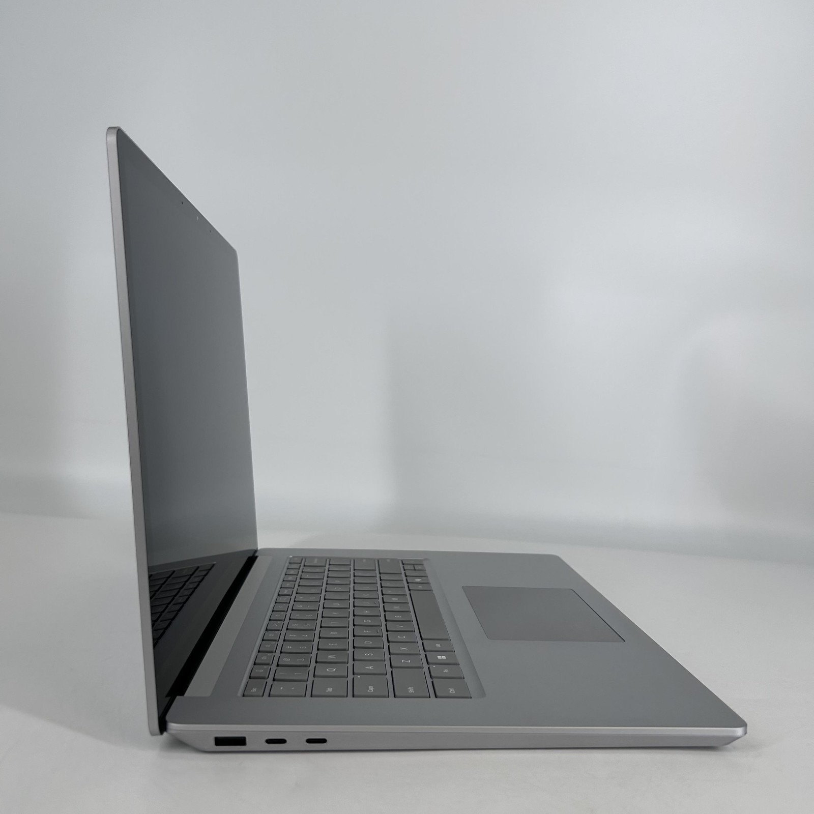 Microsoft Surface Laptop 6 15 TOUCH 3.8GHz Ultra 7 165H 16GB 512GB SSD Very Good
