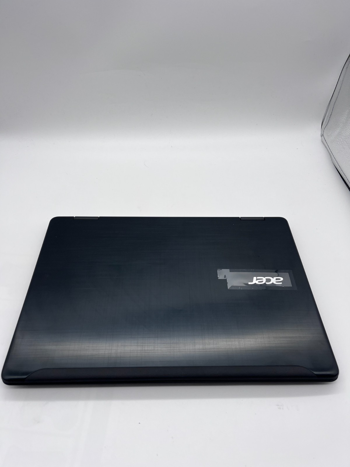 Acer Spin 5 13.3″ Touchscreen 2-in-1 i5-7200U 8GB RAM 256GB SSD